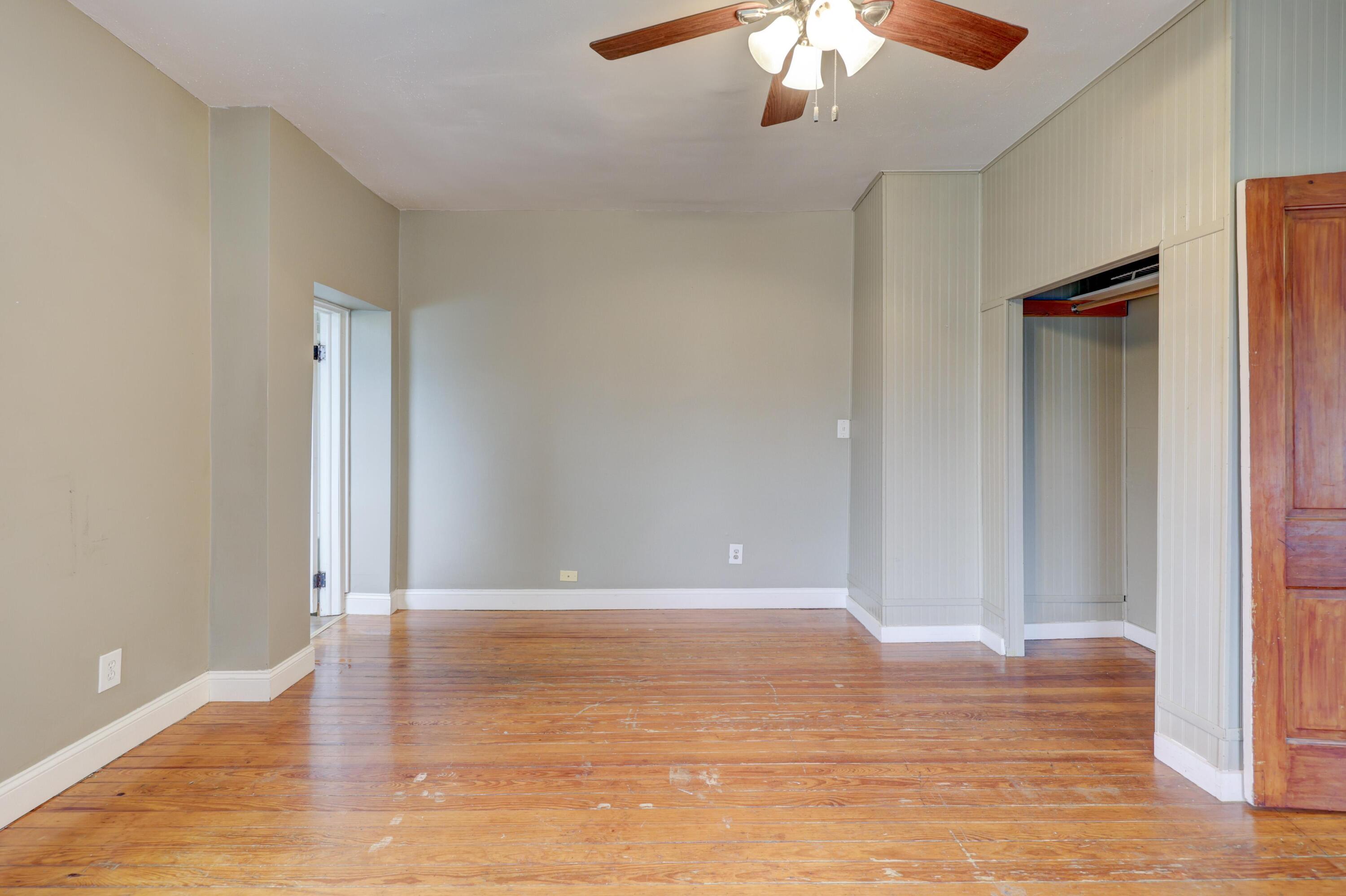 813 Lyon Street Property Photo 12