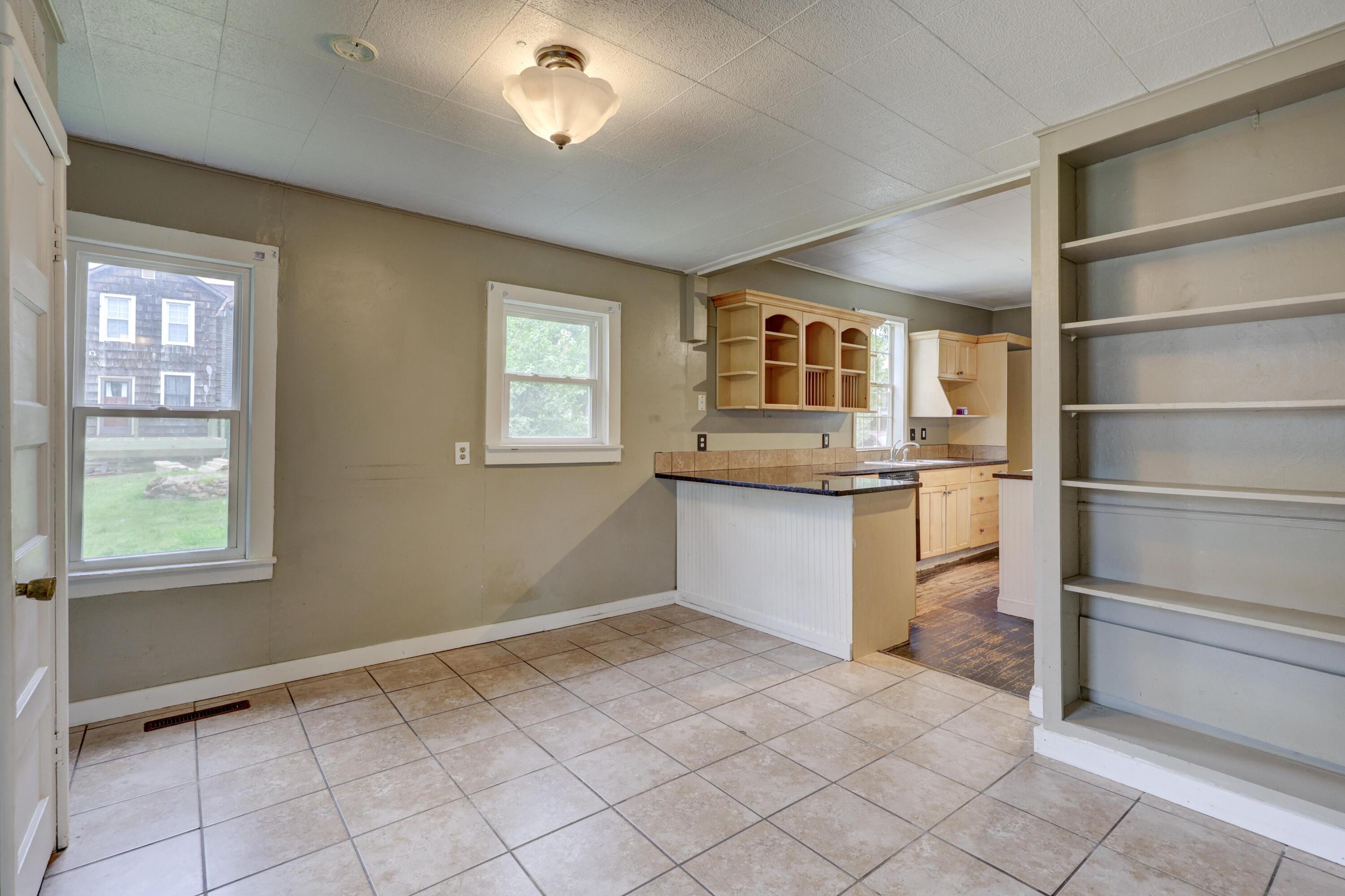 813 Lyon Street Property Photo 26