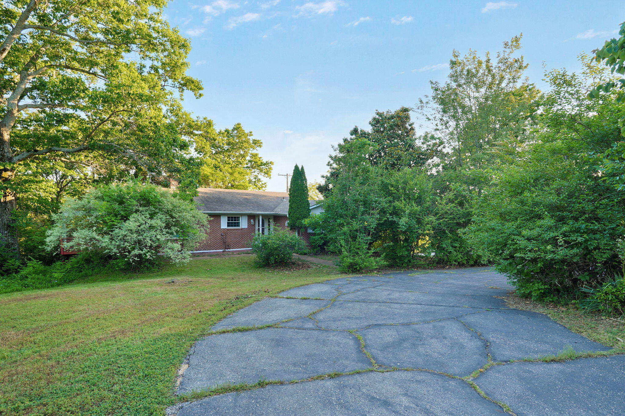 116 Mcclintic Avenue Property Photo 6