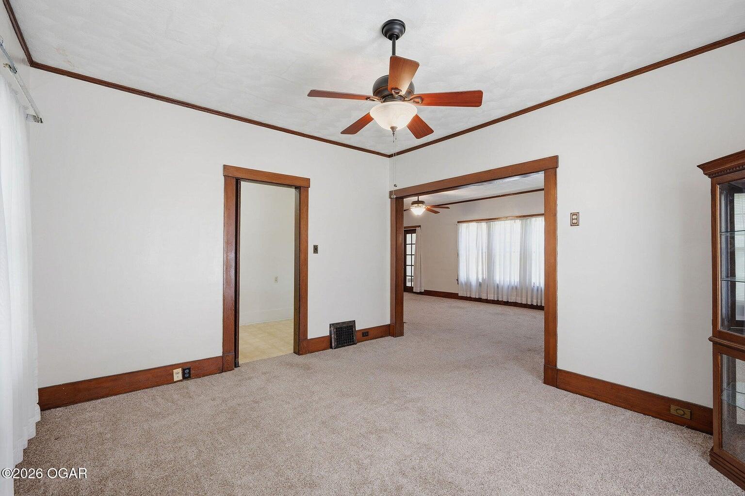 220 East Mckinney Street Property Photo 22