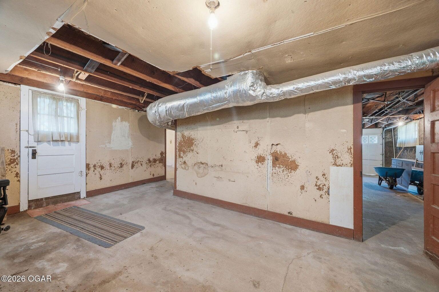 220 East Mckinney Street Property Photo 29
