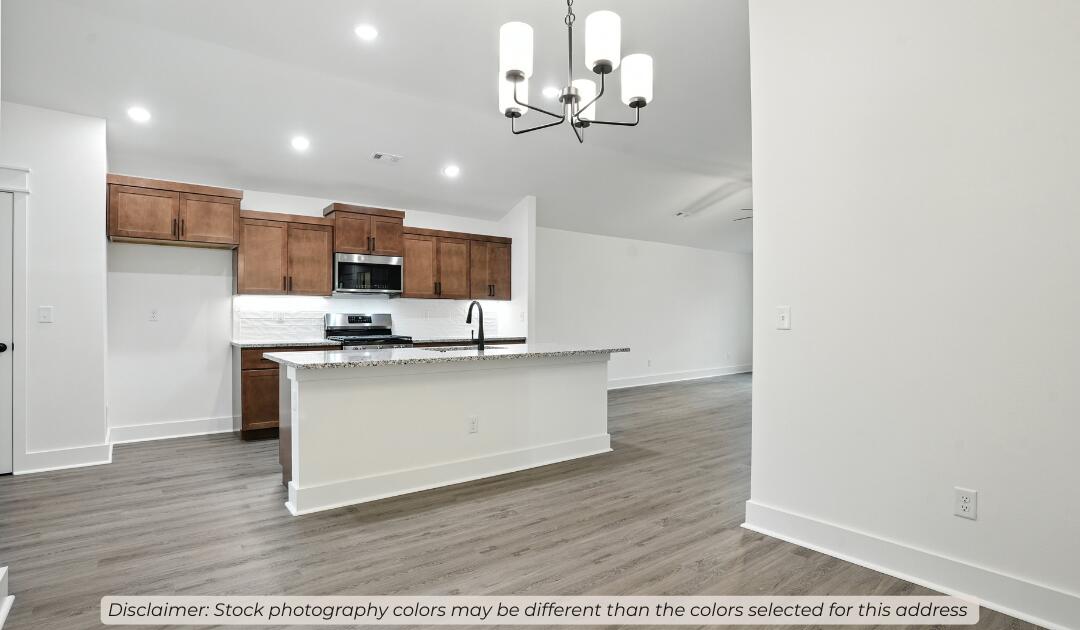 511 Molly Dean Drive Property Photo 11