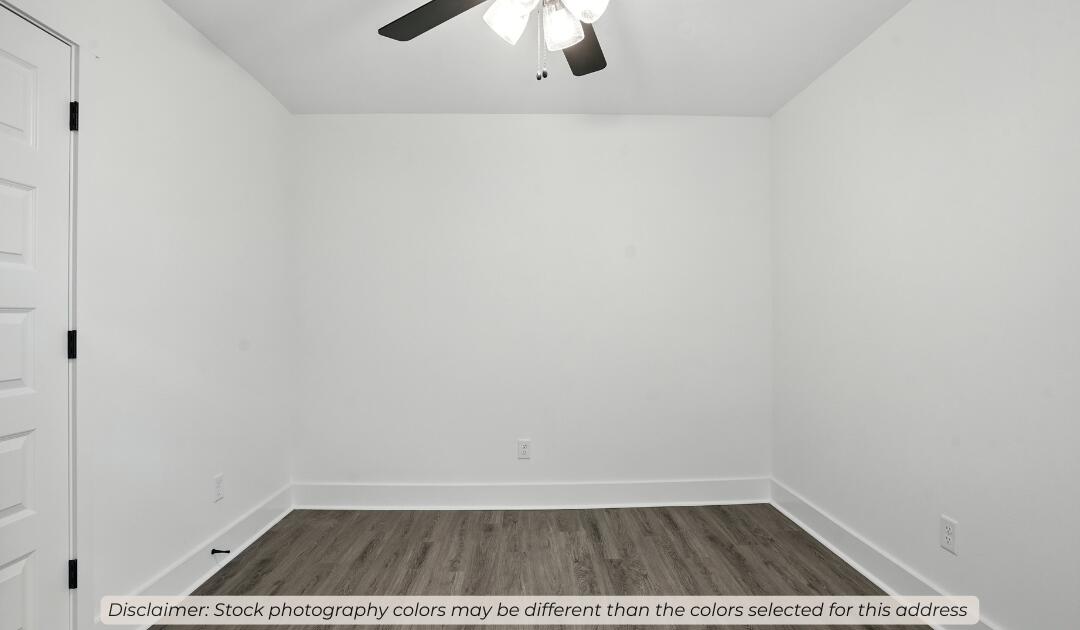 511 Molly Dean Drive Property Photo 16
