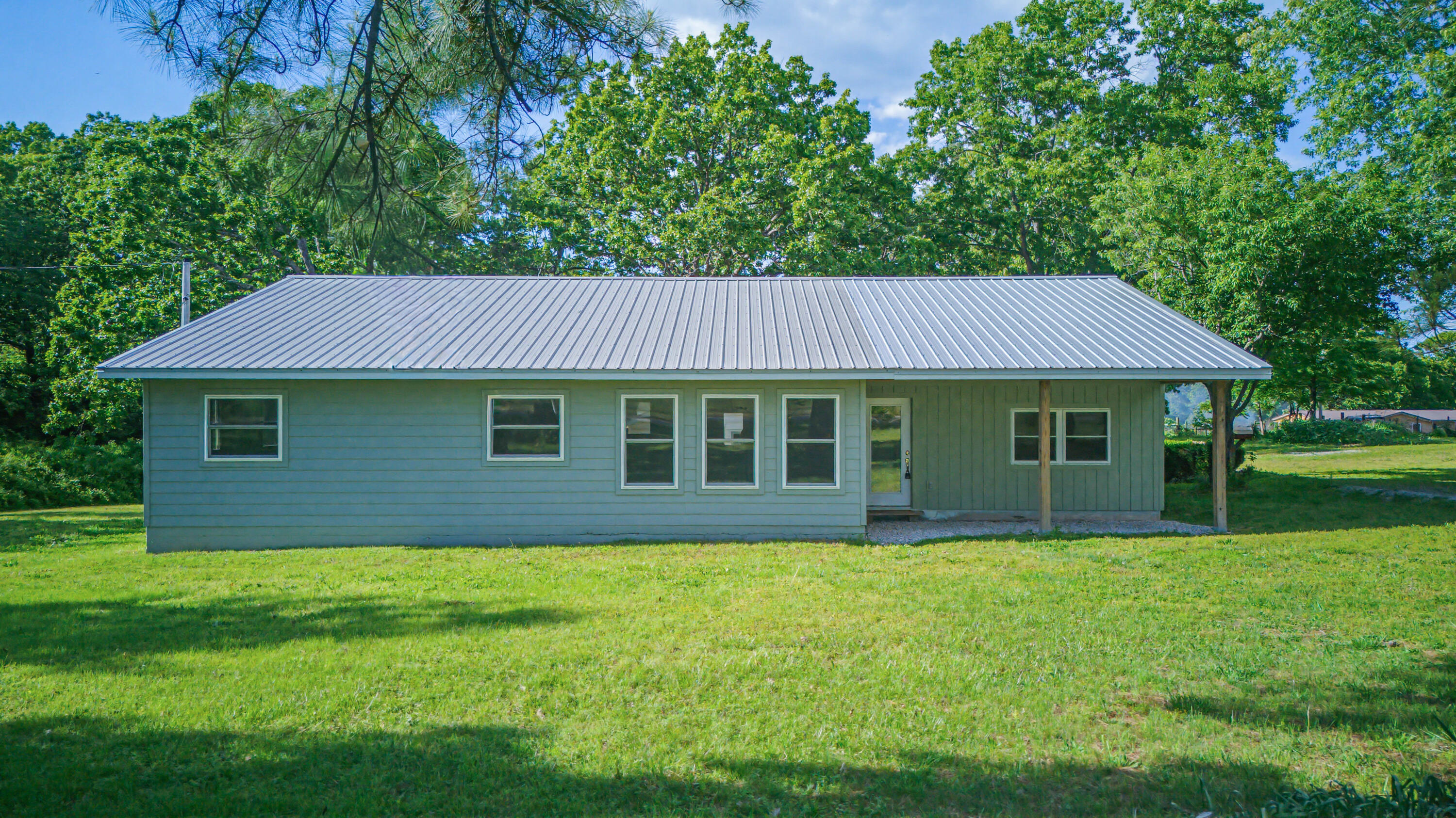 5345 County Road 8800 Property Photo 2