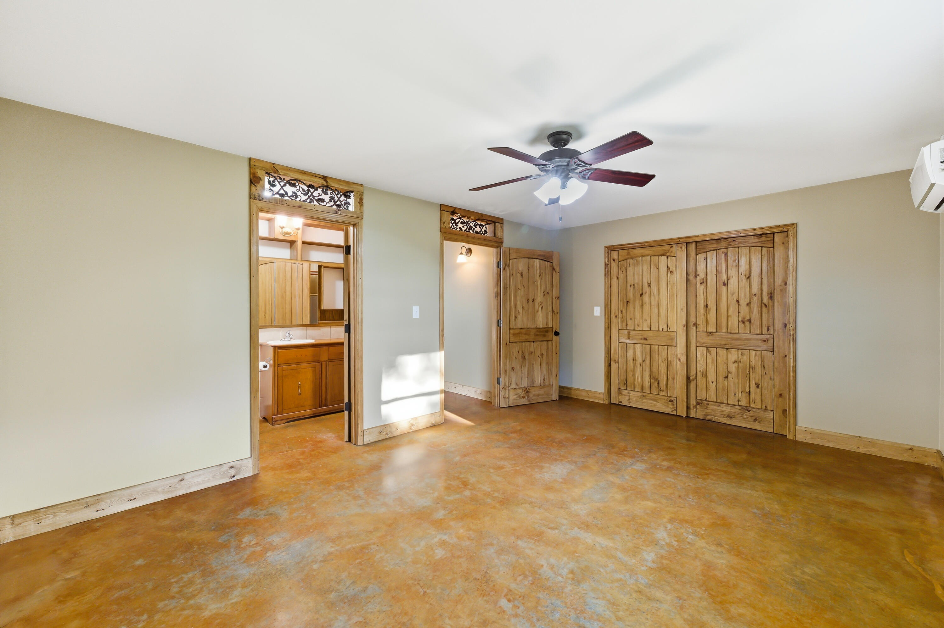 5345 County Road 8800 Property Photo 16
