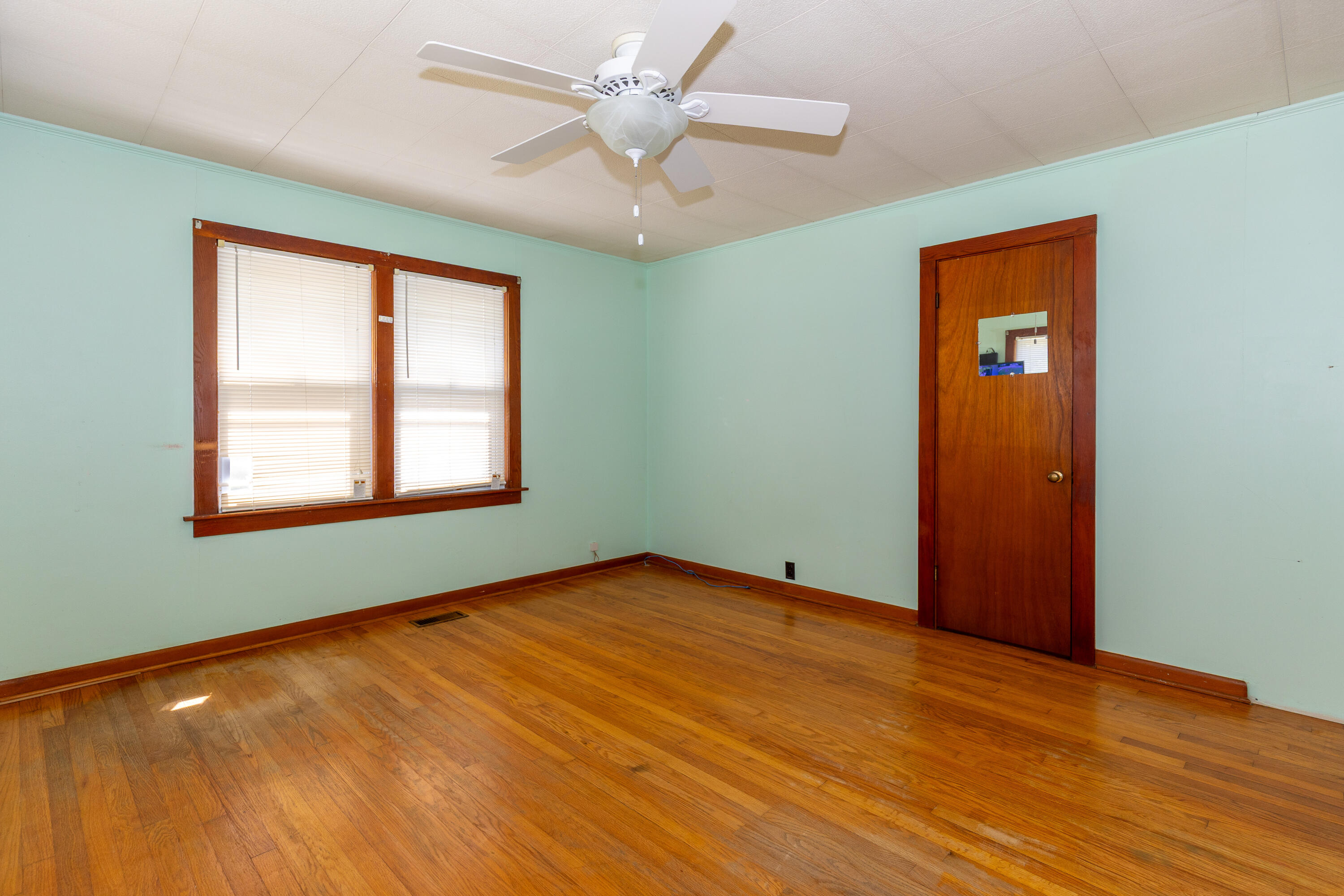 17150 3rd Street Property Photo 7