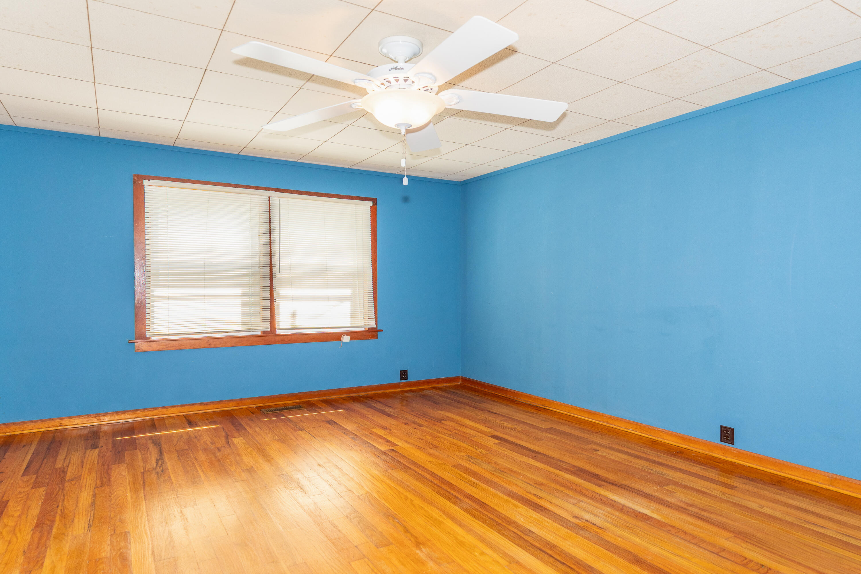 17150 3rd Street Property Photo 10