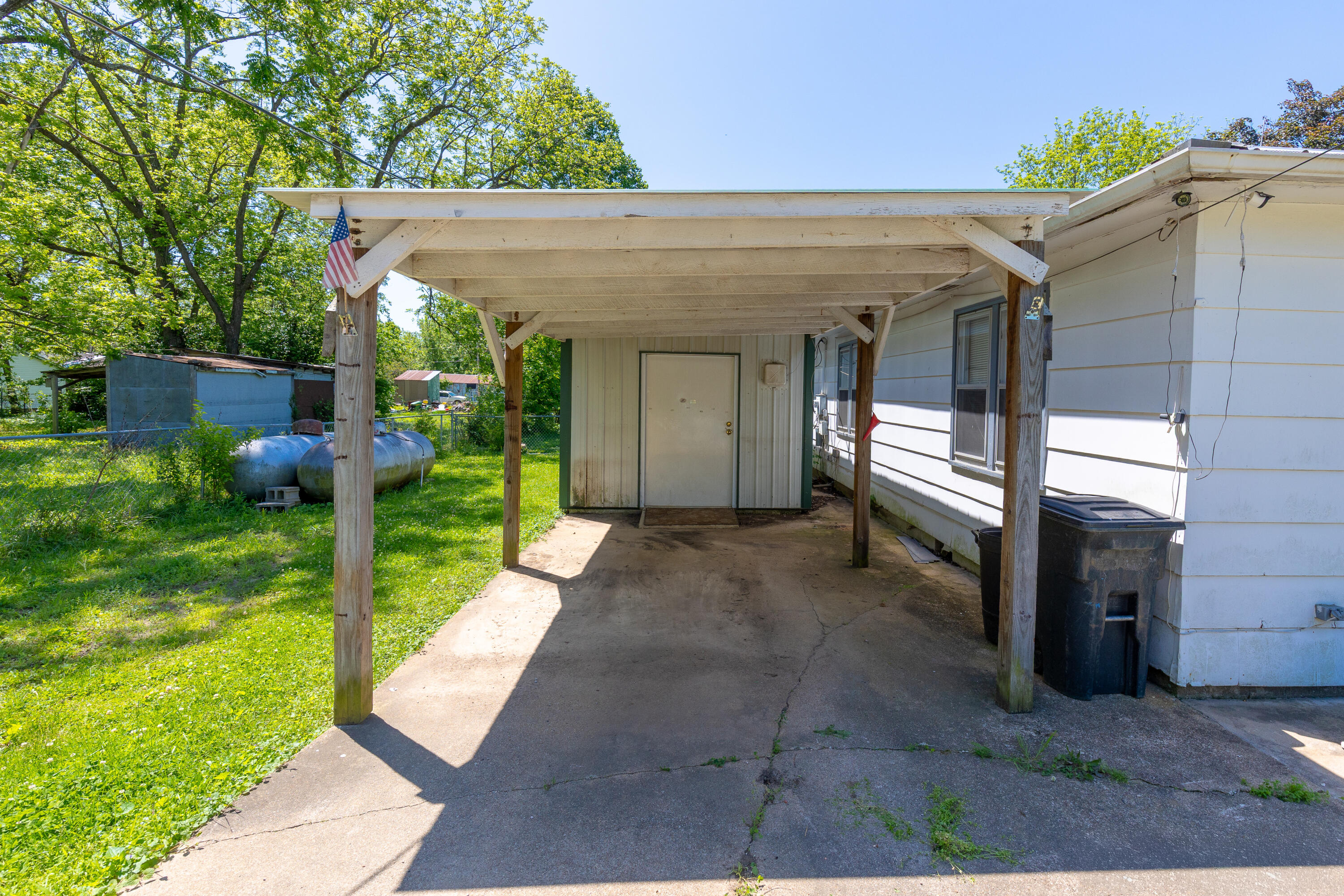 17150 3rd Street Property Photo 34