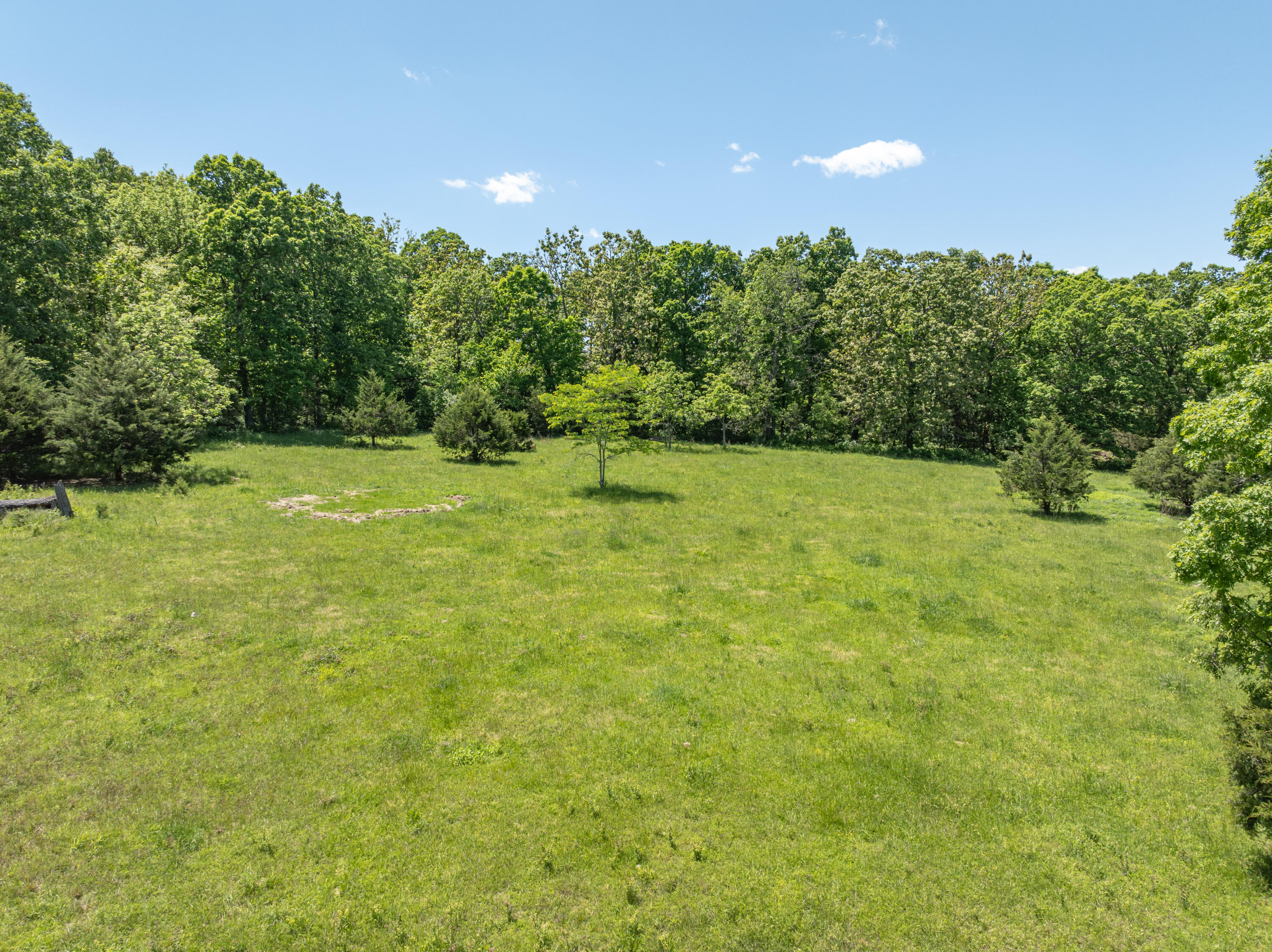 000 Logan Road Property Photo 18