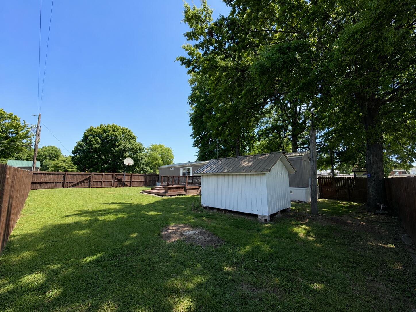 320 North Main Street Property Photo 18