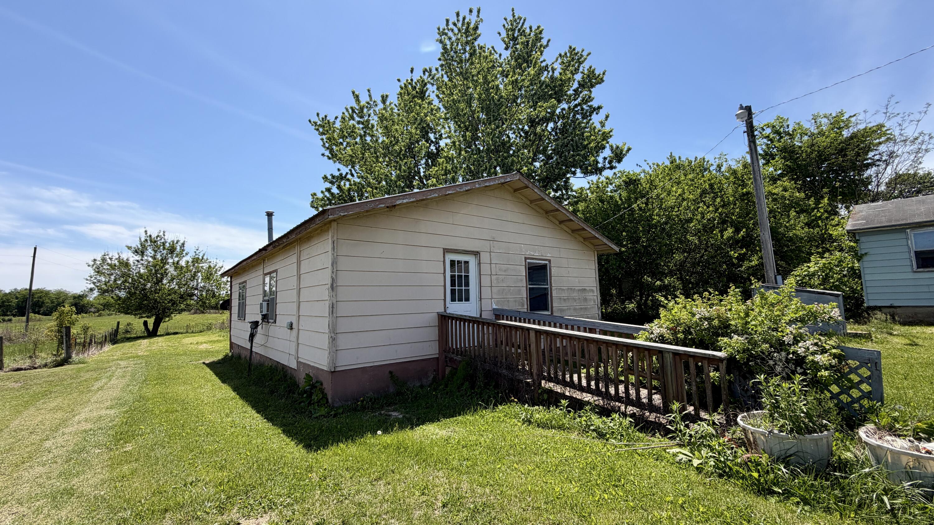 10308 East Business 60 Property Photo 2