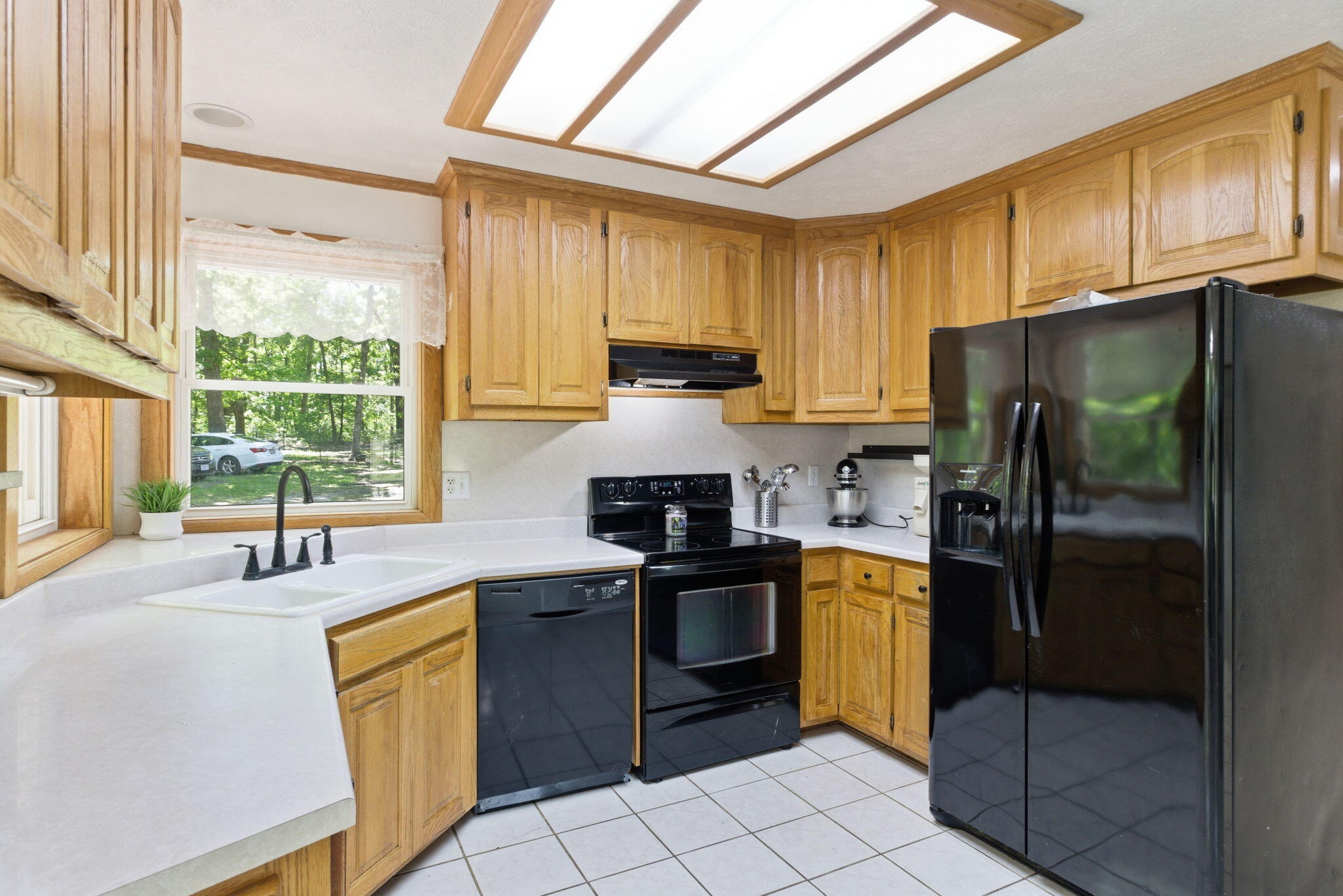 383 State Road H Property Photo 9