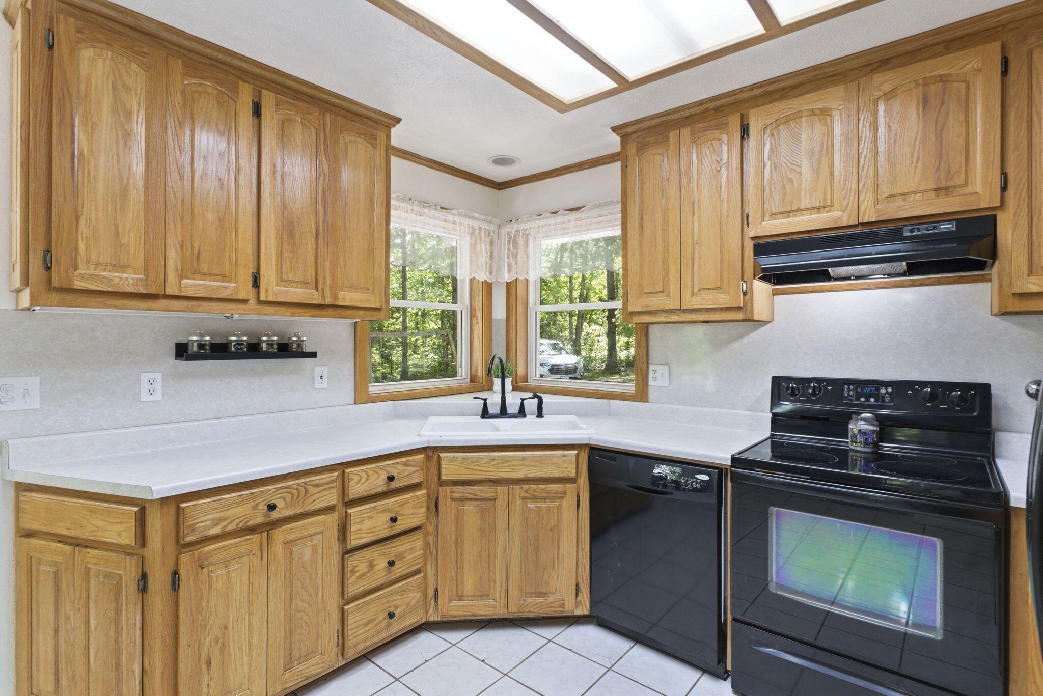 383 State Road H Property Photo 11