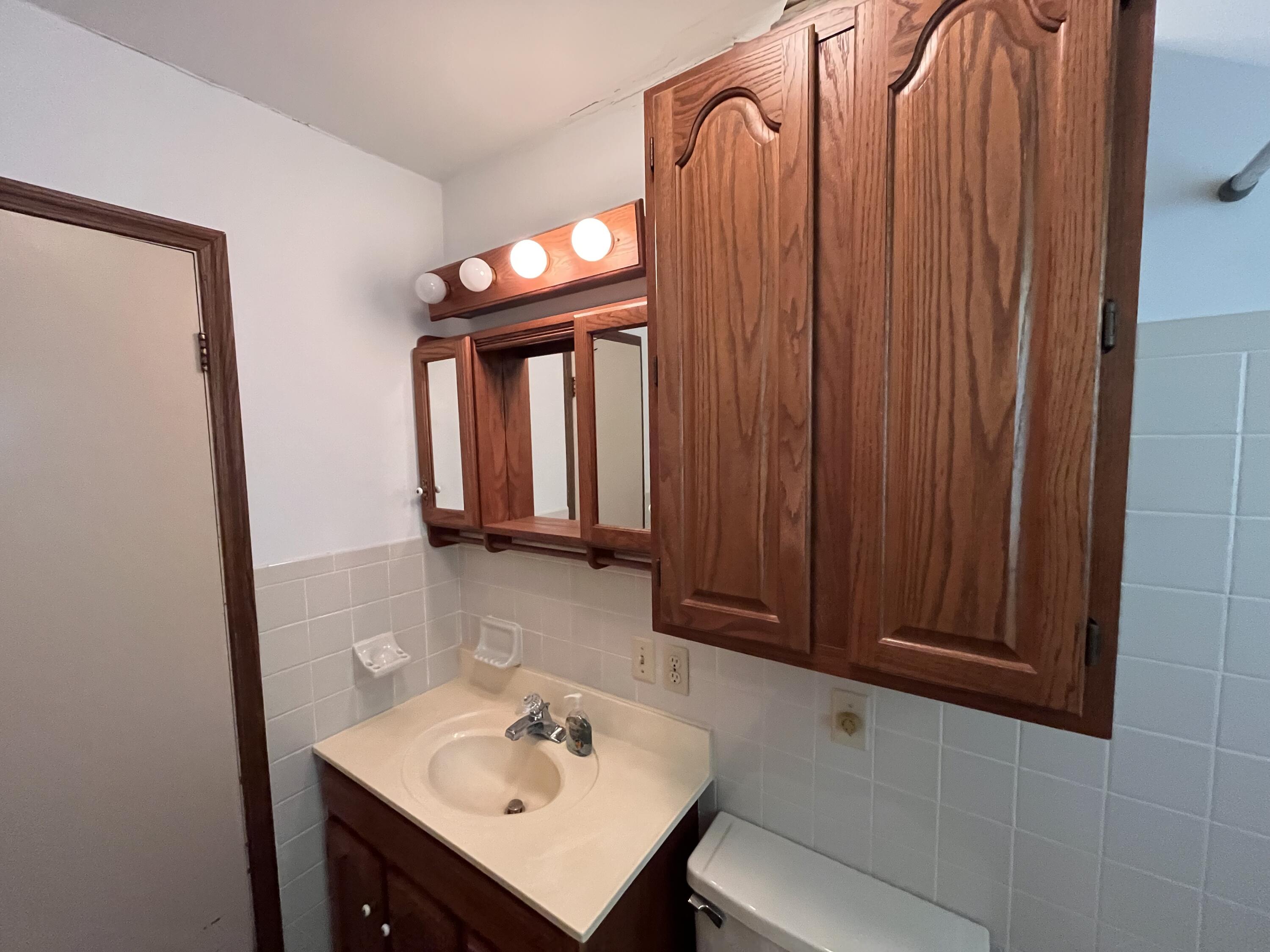 275 South 3rd Street Property Photo 37