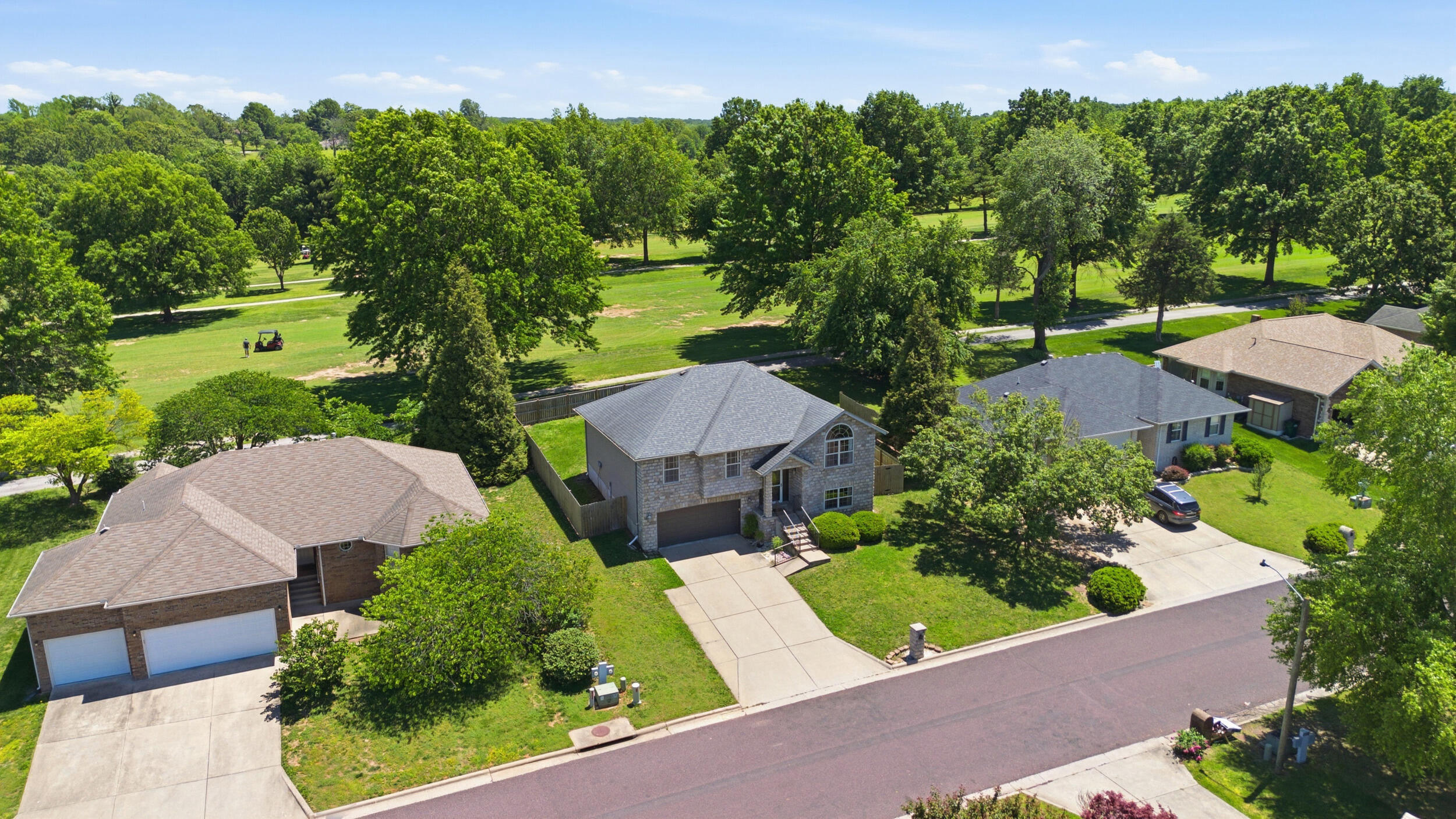 111 Miller Way Property Photo 4