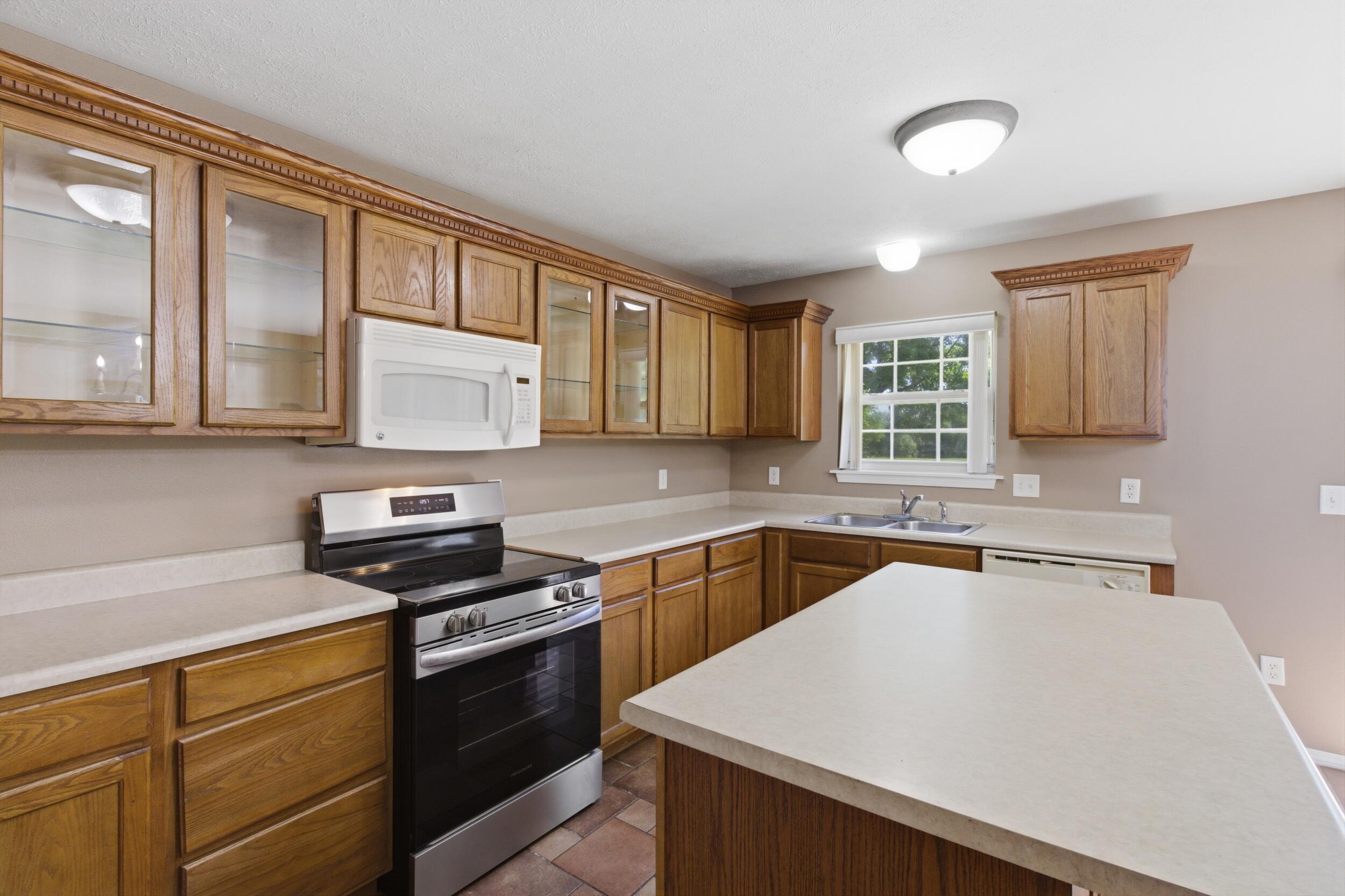 111 Miller Way Property Photo 15