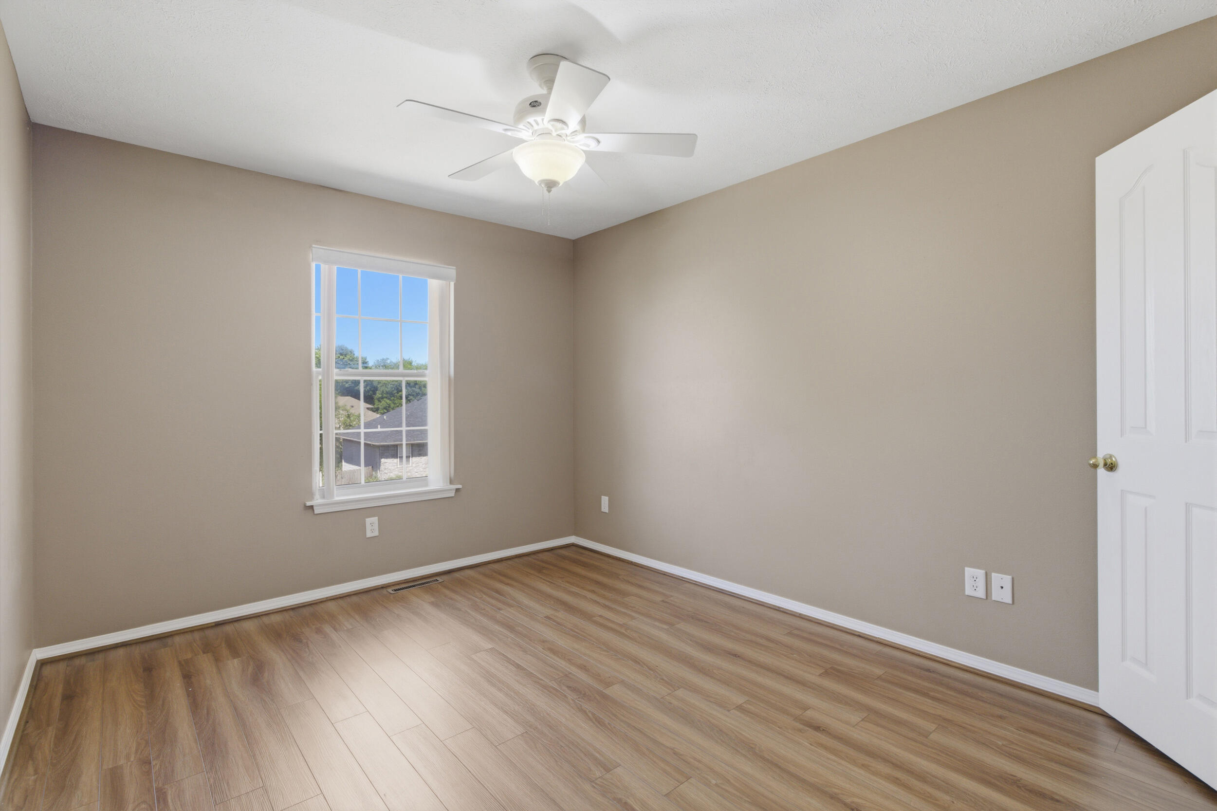 111 Miller Way Property Photo 22