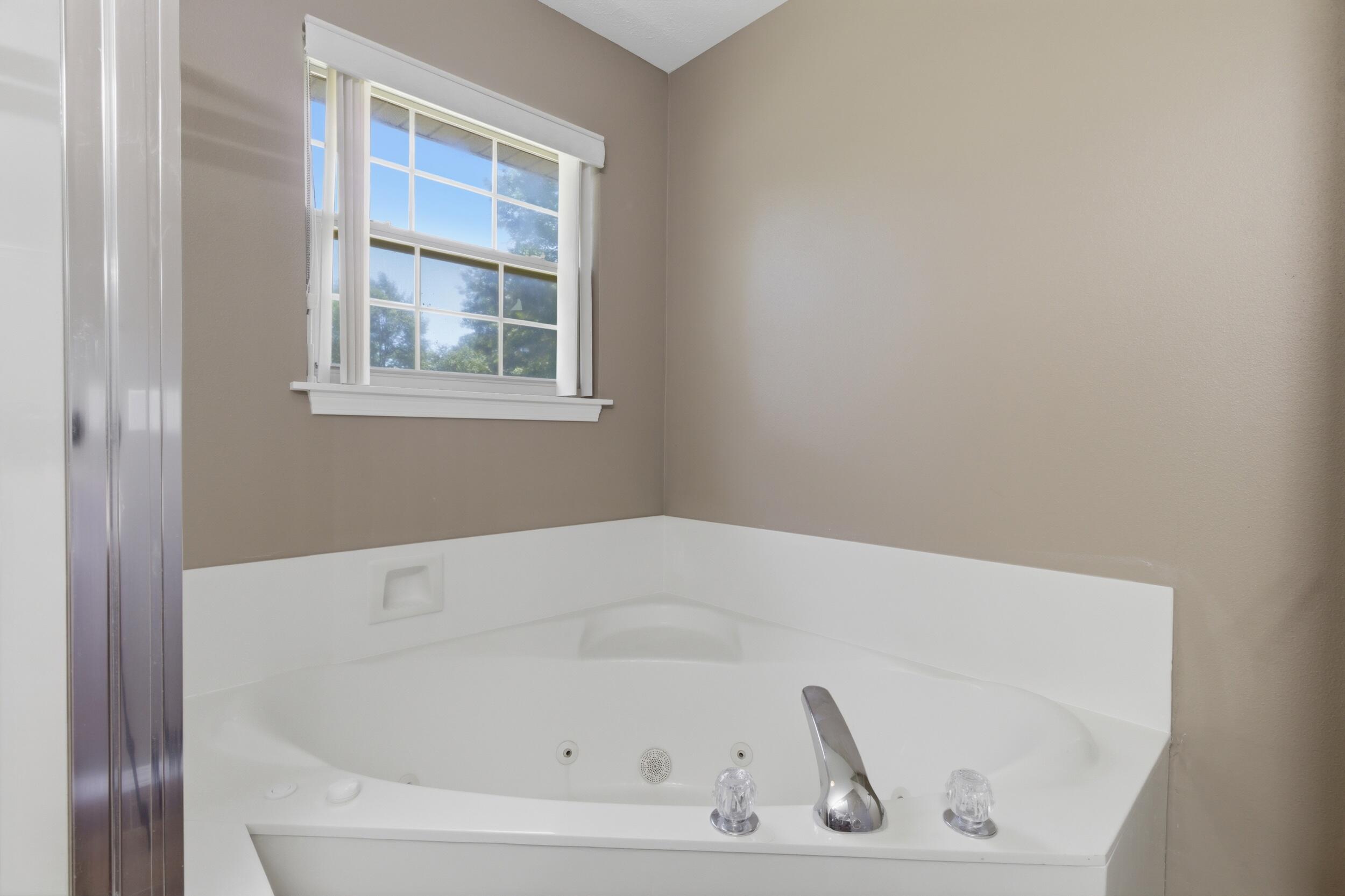 111 Miller Way Property Photo 27