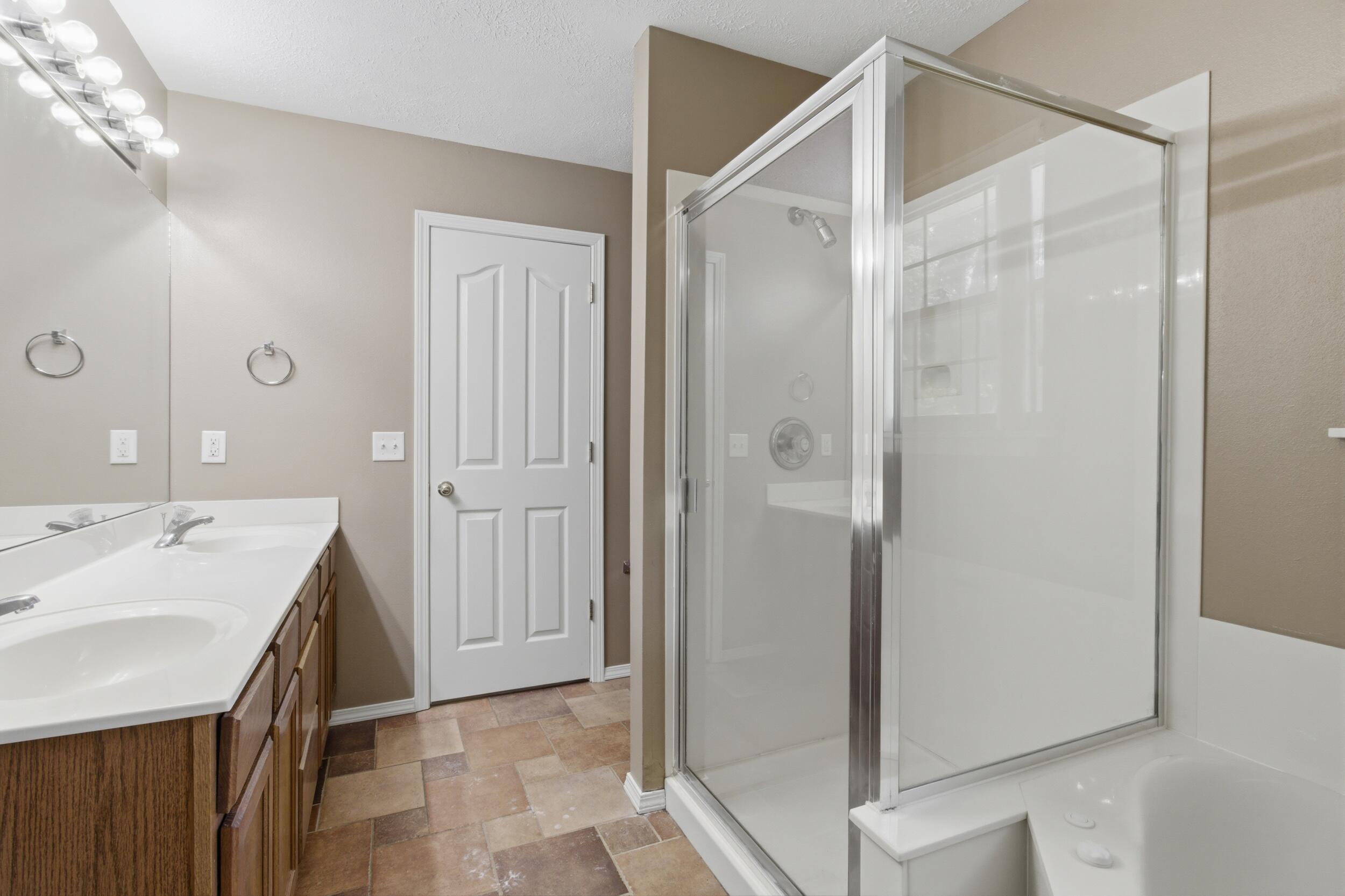 111 Miller Way Property Photo 28