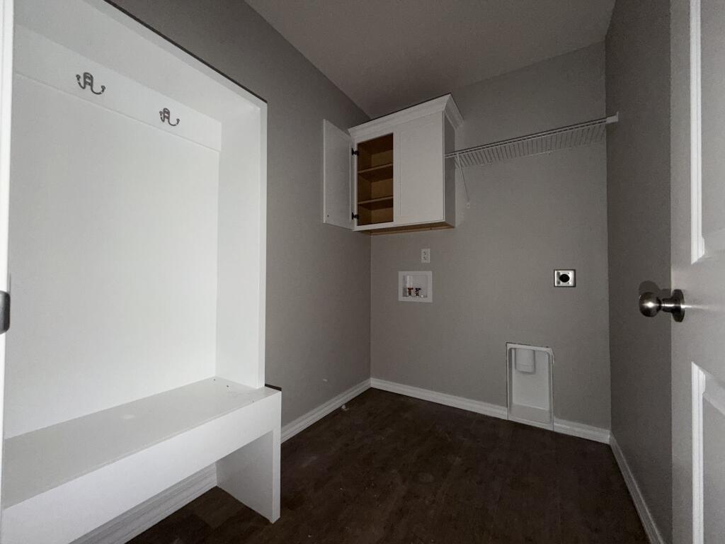 2607 West Summerset Street Property Photo 6