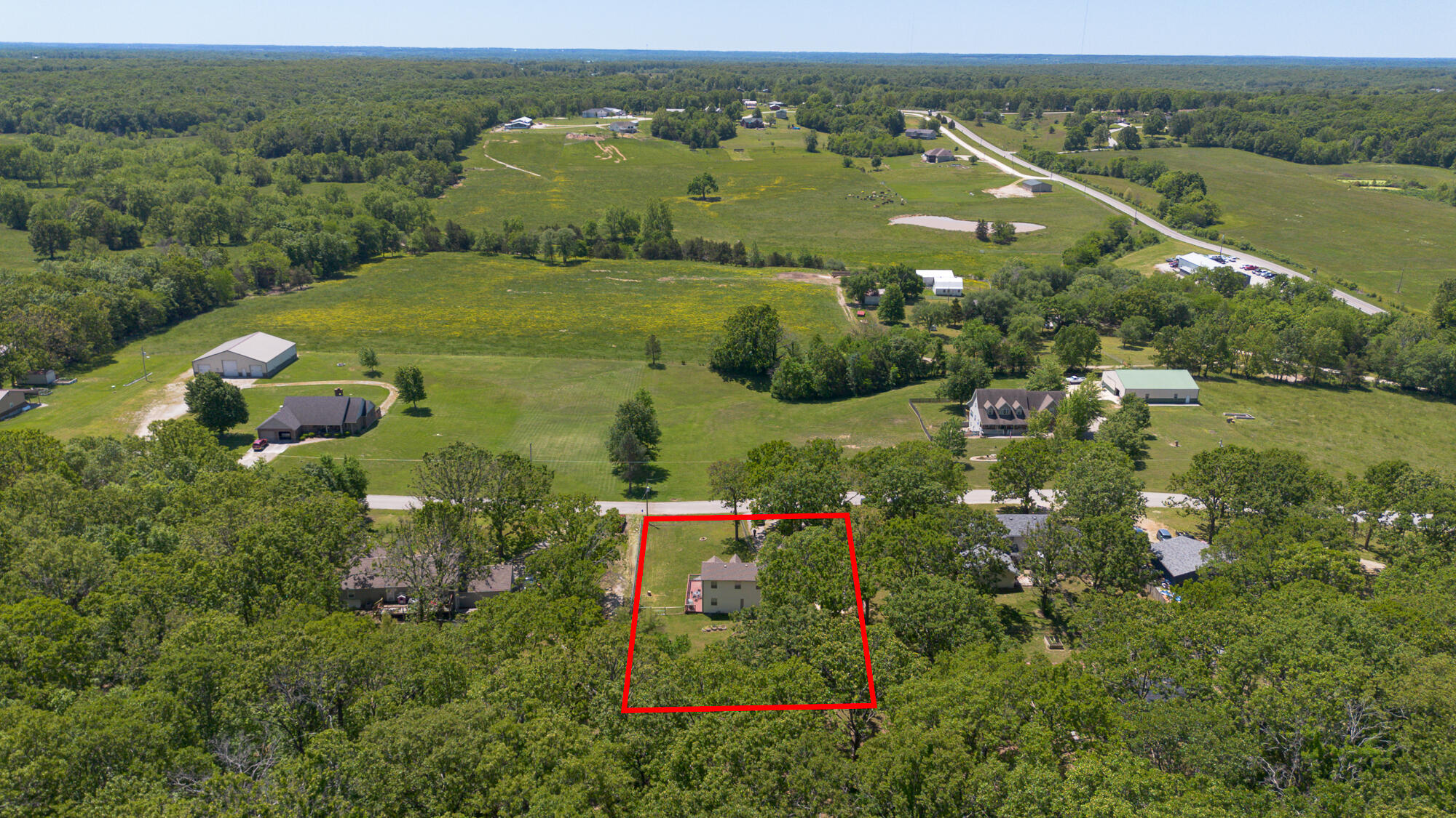 137 Hillside Loop Property Photo 5