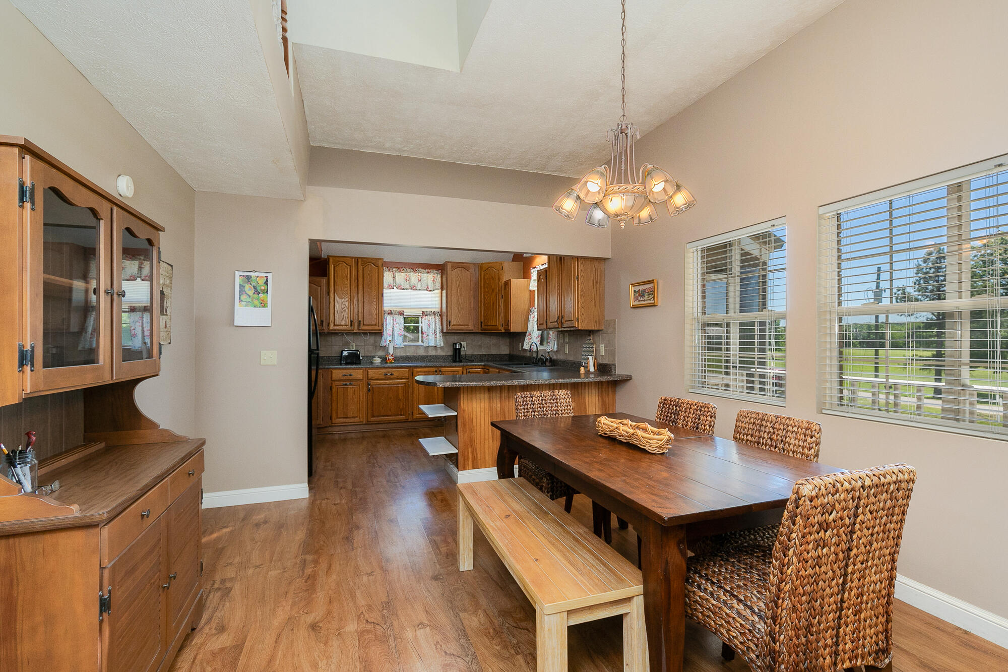 137 Hillside Loop Property Photo 15