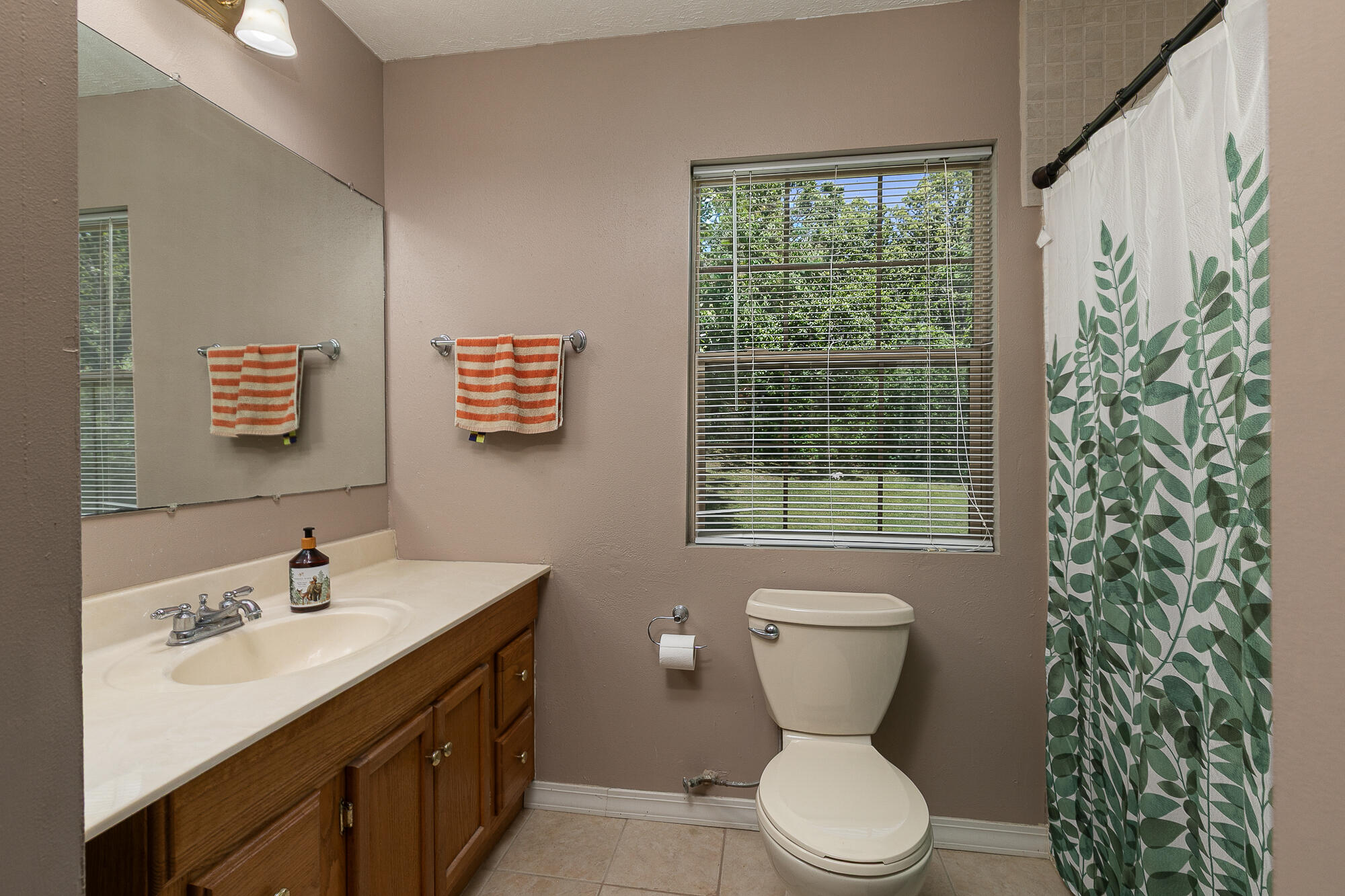 137 Hillside Loop Property Photo 28