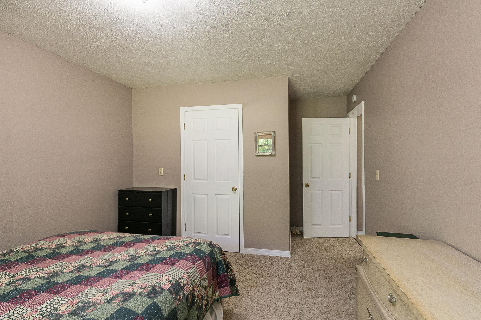 137 Hillside Loop Property Photo 32