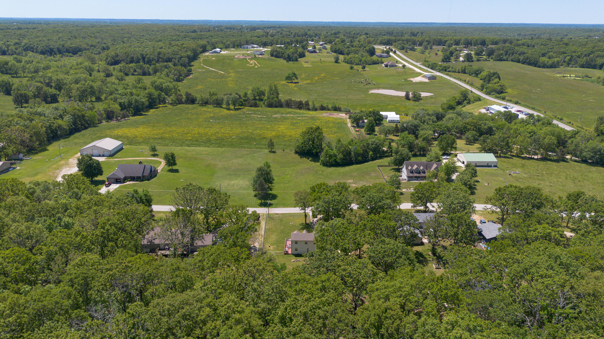 137 Hillside Loop Property Photo 40
