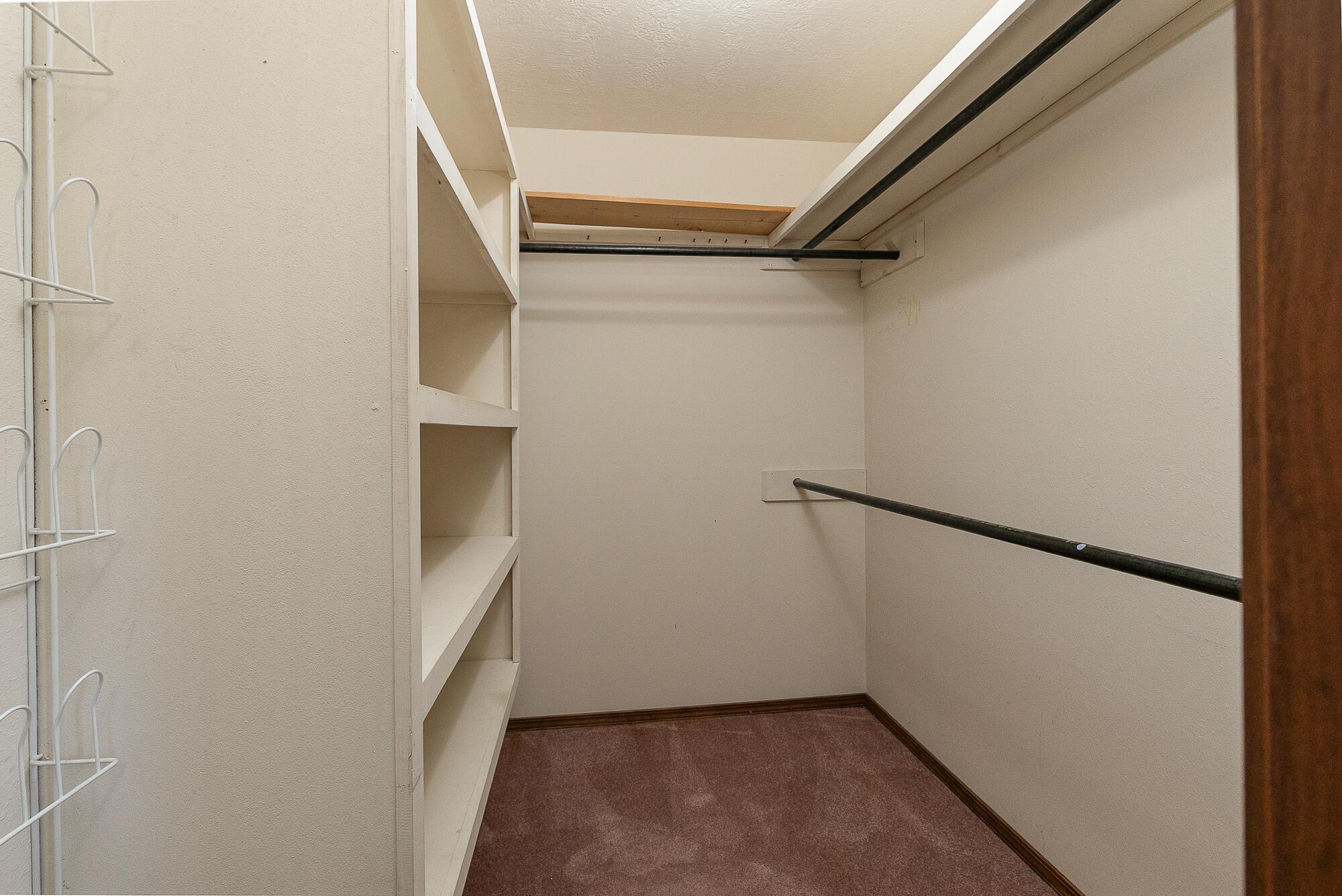 3920 White Oak Road Property Photo 11