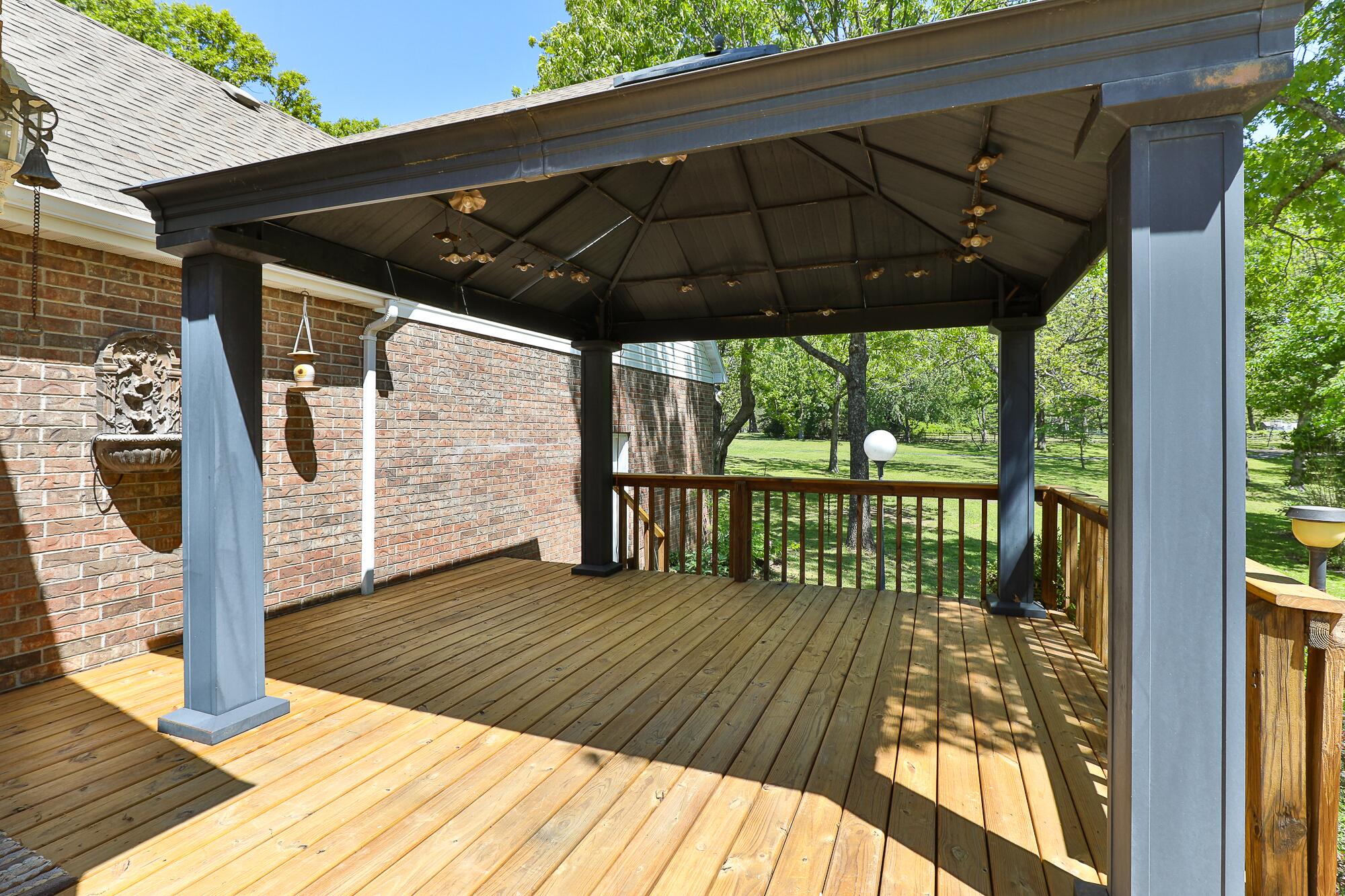 3920 White Oak Road Property Photo 23
