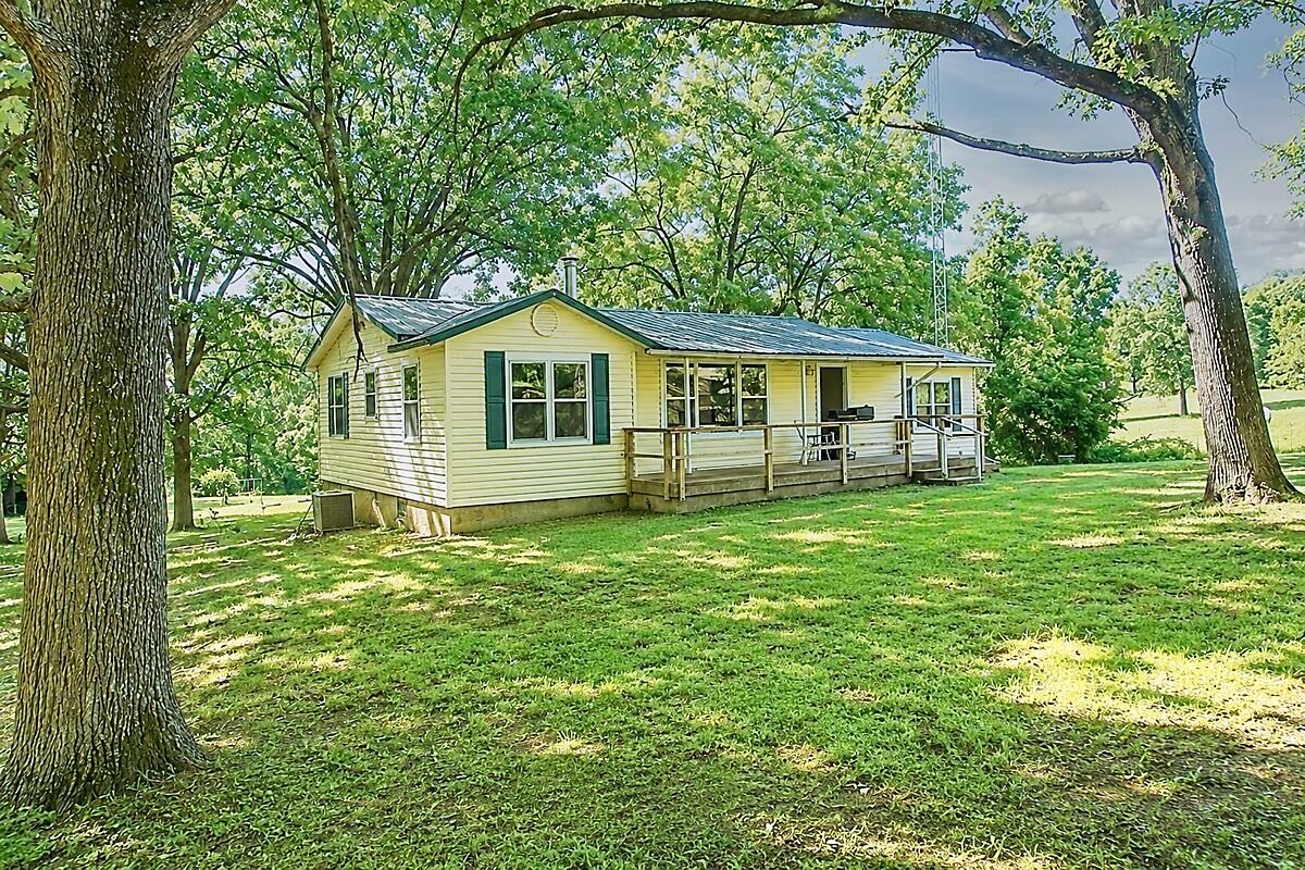 75 County Road 863 Property Photo 3
