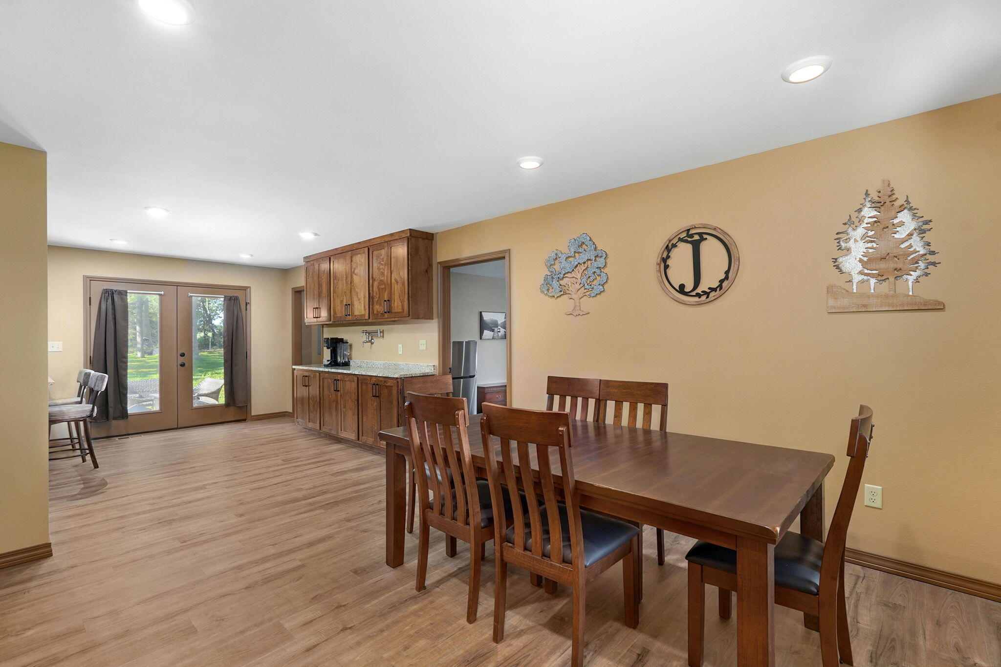 18519 Farm Road 2000 Property Photo 7