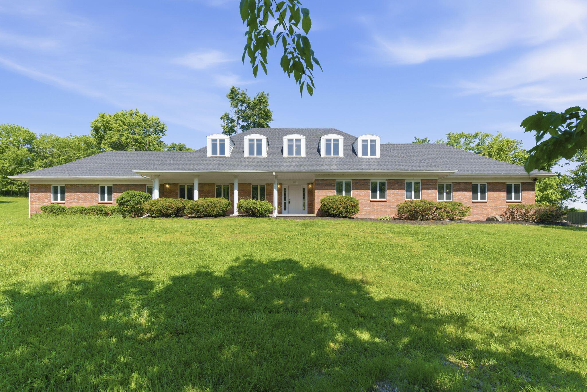 385 Jones Road Property Photo 1