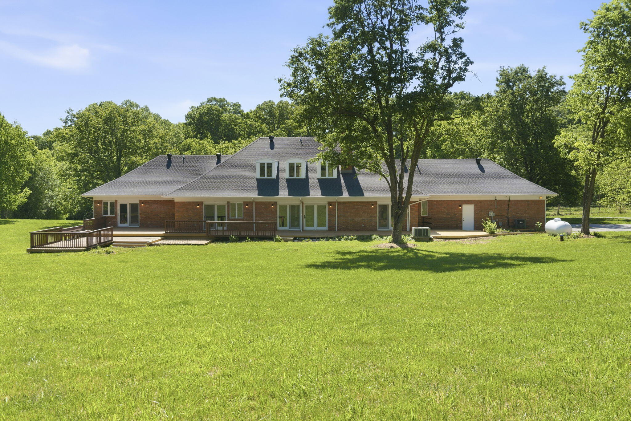 385 Jones Road Property Photo 35