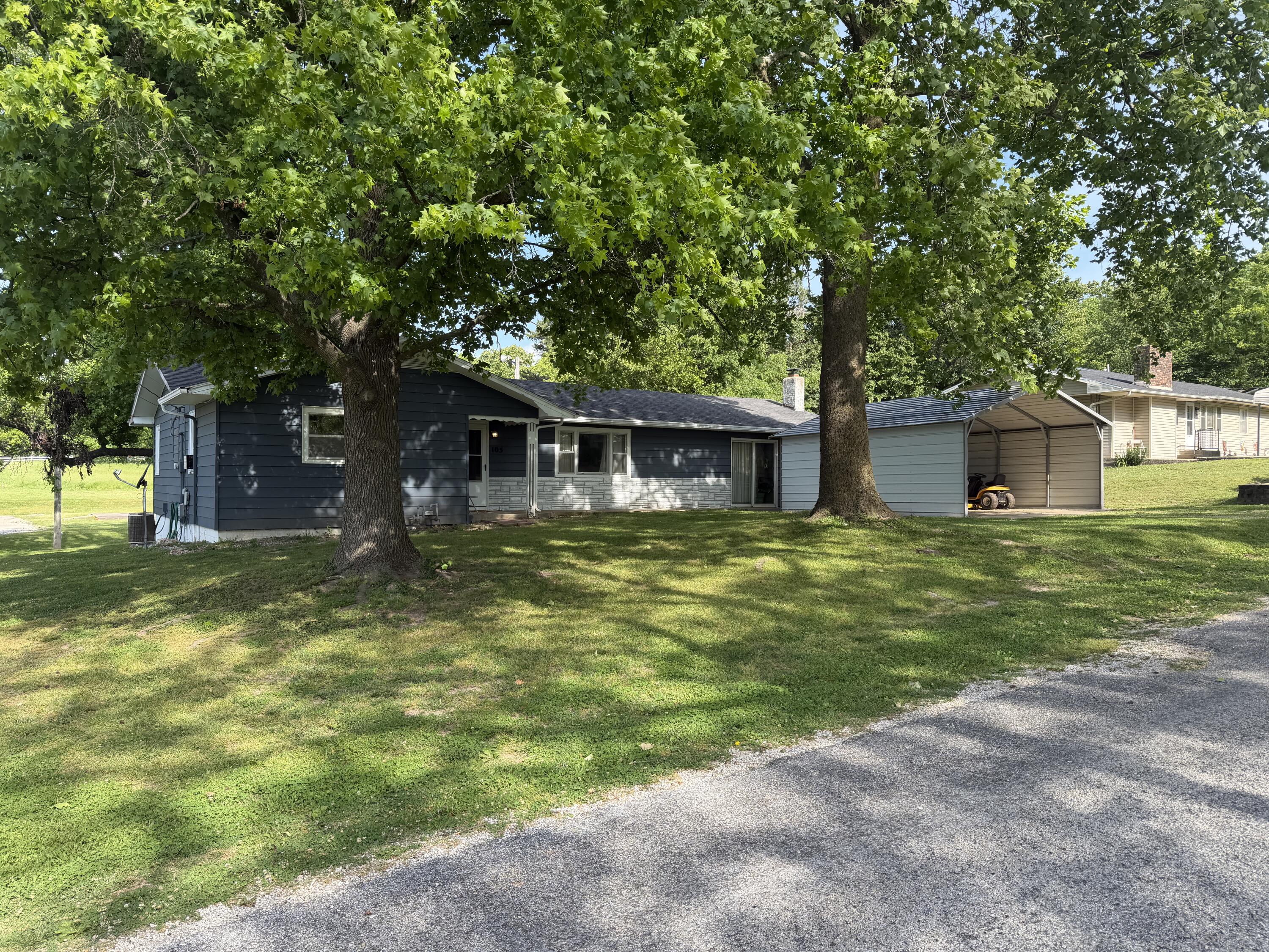 105 Walker Court Property Photo 27