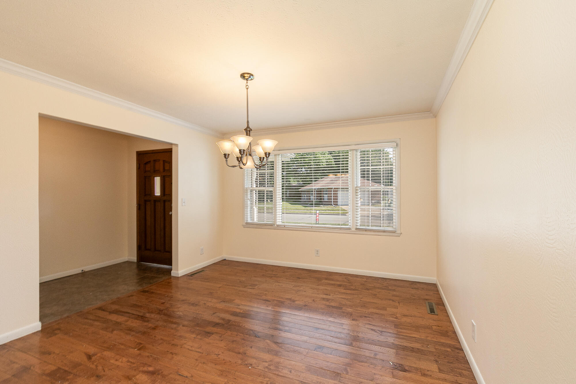 1014 West Lasalle Street Property Photo 10