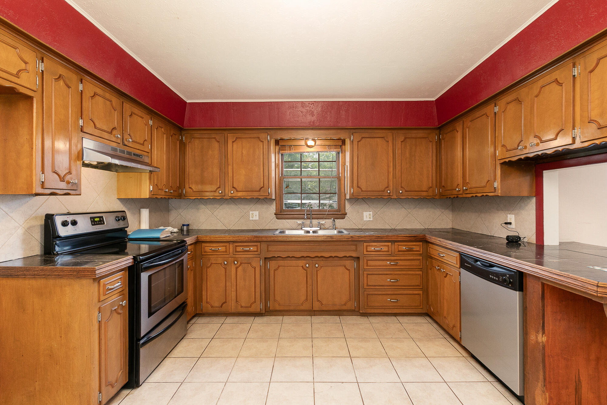 1014 West Lasalle Street Property Photo 12