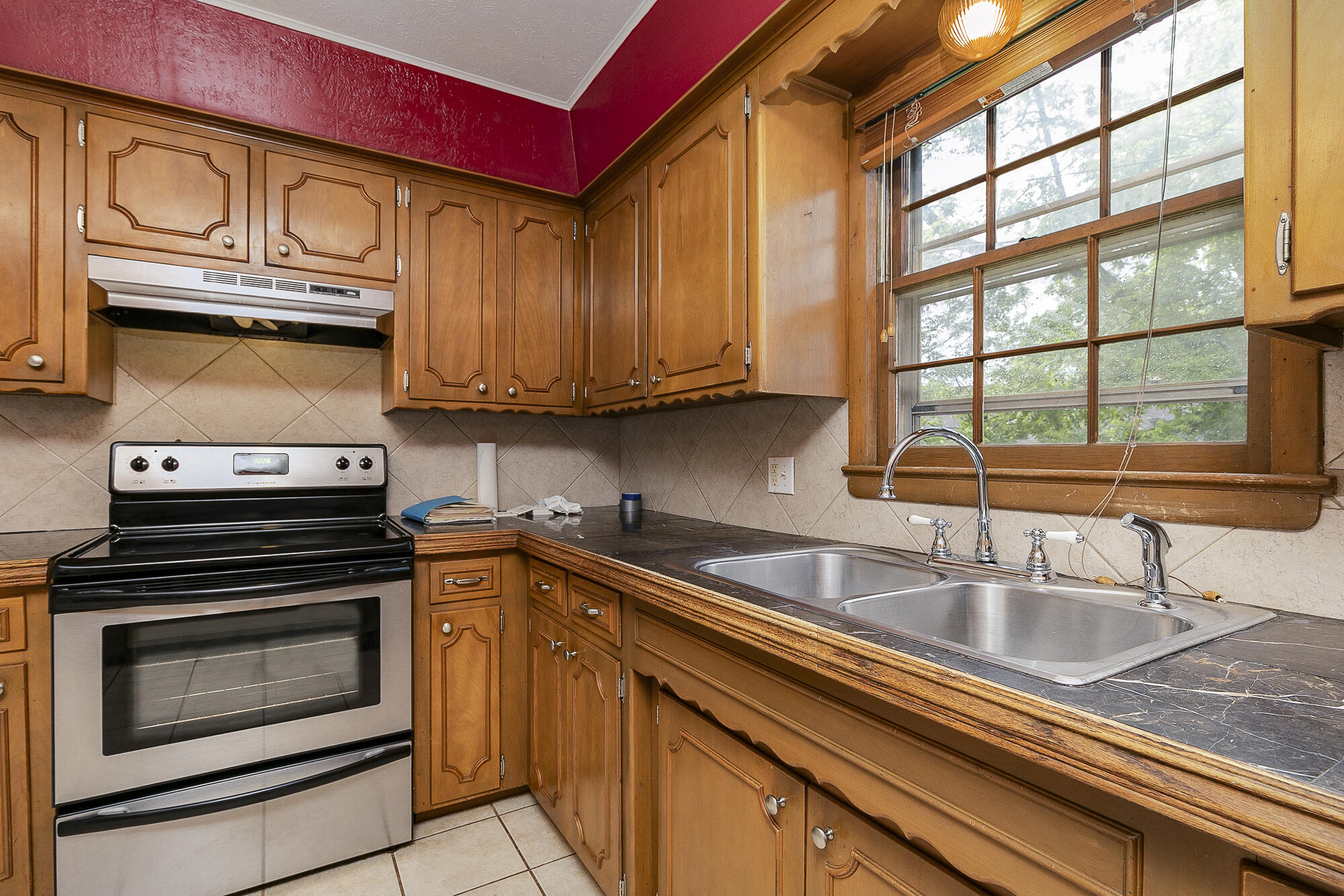 1014 West Lasalle Street Property Photo 13