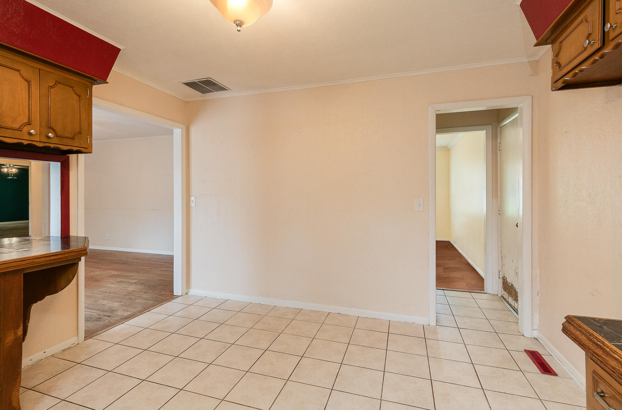 1014 West Lasalle Street Property Photo 15