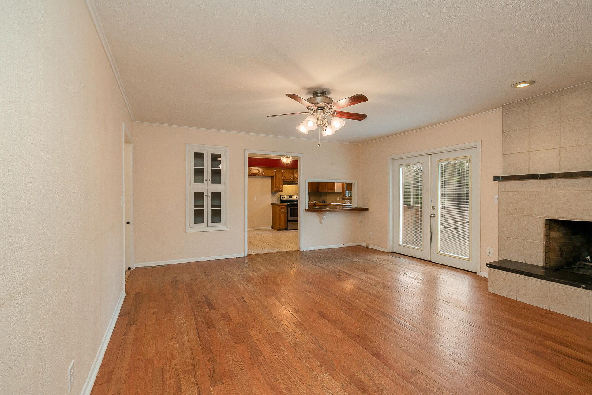 1014 West Lasalle Street Property Photo 17