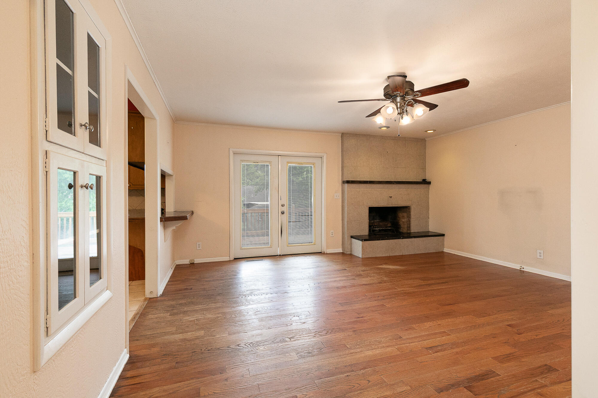 1014 West Lasalle Street Property Photo 19