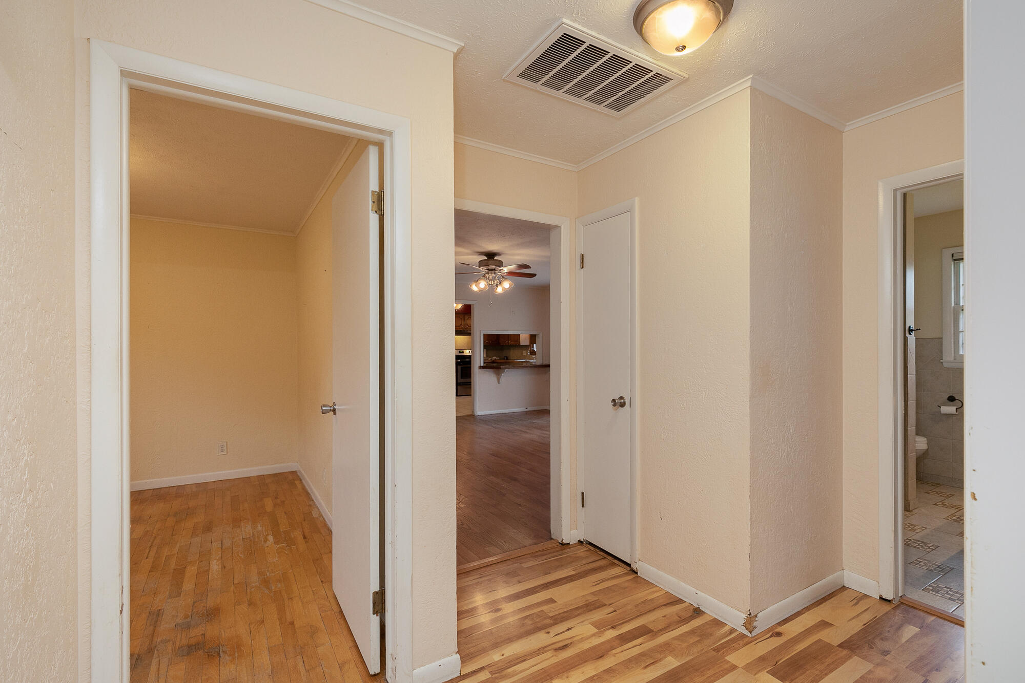 1014 West Lasalle Street Property Photo 21