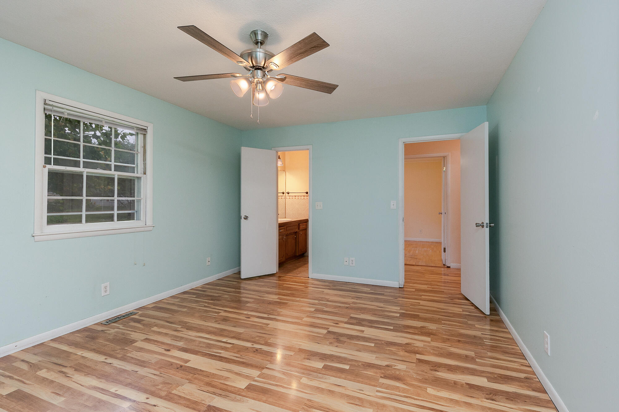 1014 West Lasalle Street Property Photo 25