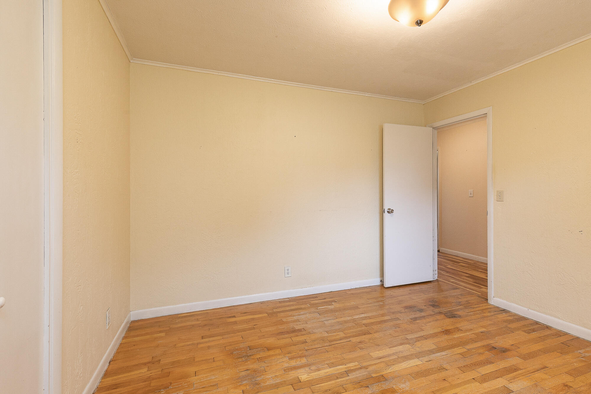 1014 West Lasalle Street Property Photo 29