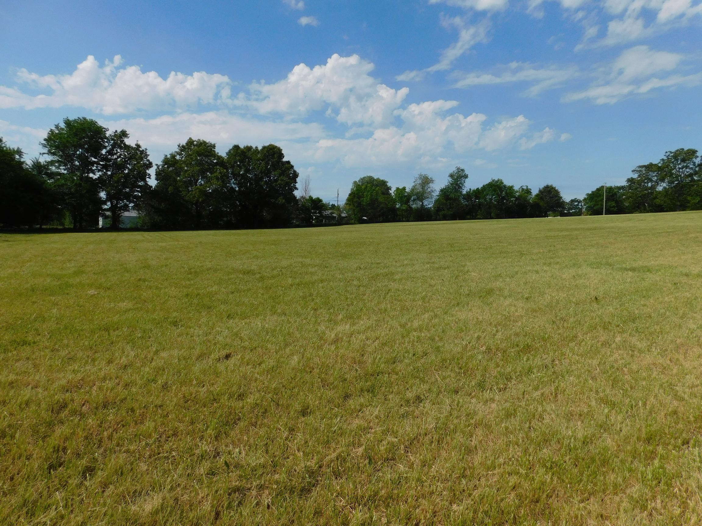 Lot 8 Lawrence 1104 Property Photo 4