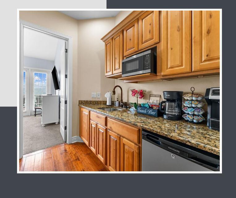 23 Stone Cliff Circle Property Photo 13