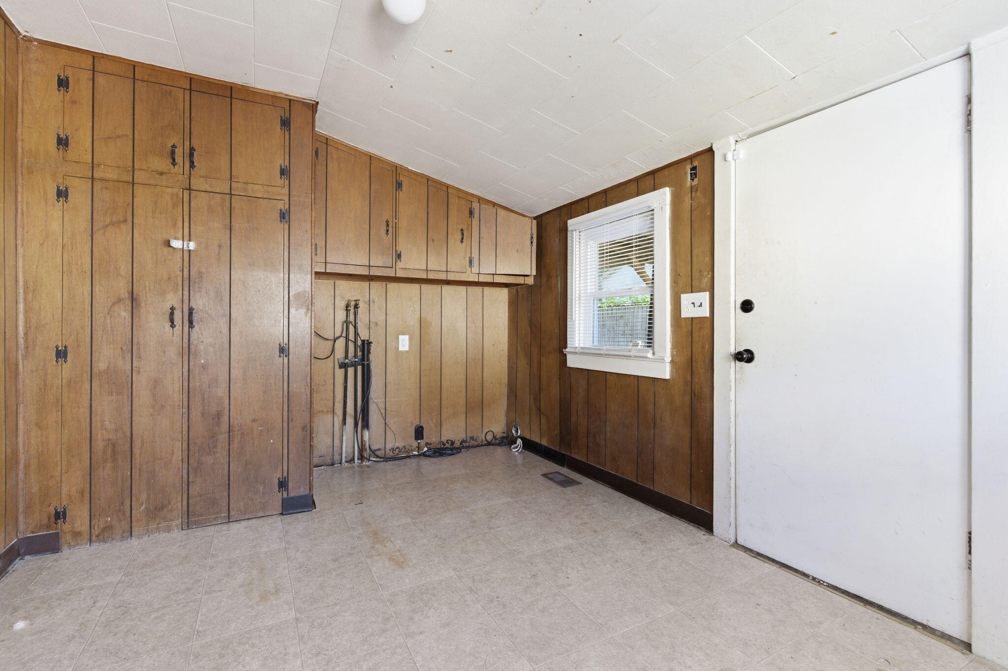 822 West Scott Street Property Photo 14