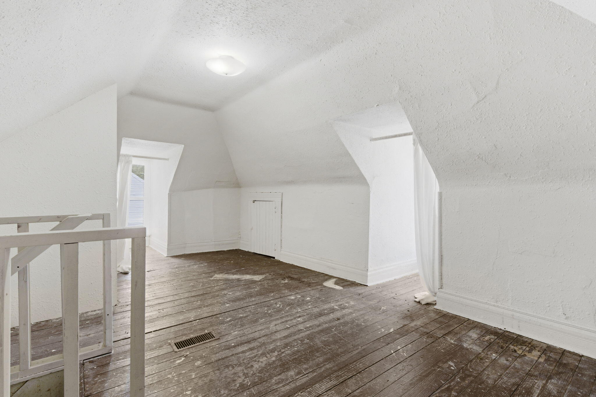 822 West Scott Street Property Photo 18