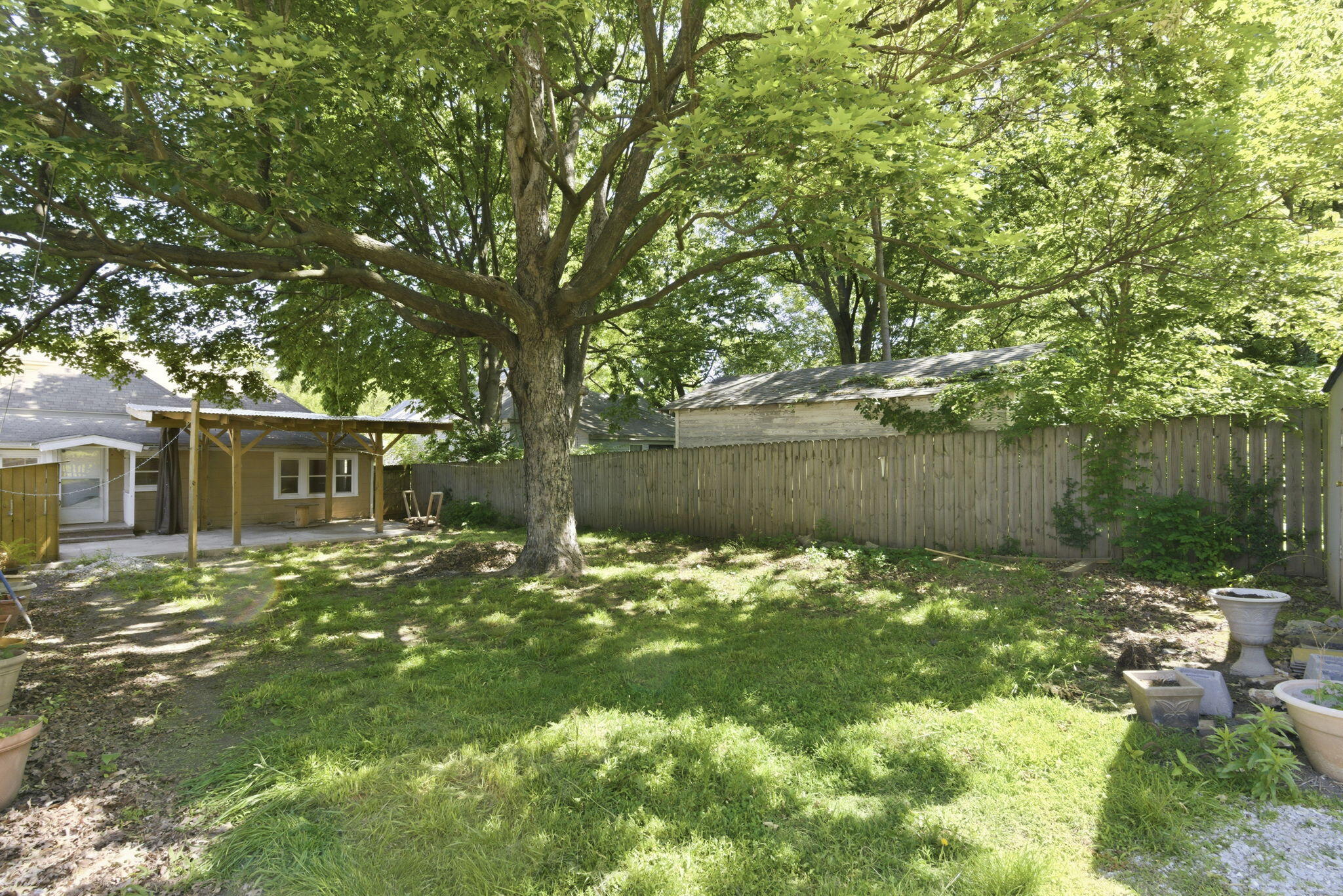 822 West Scott Street Property Photo 23